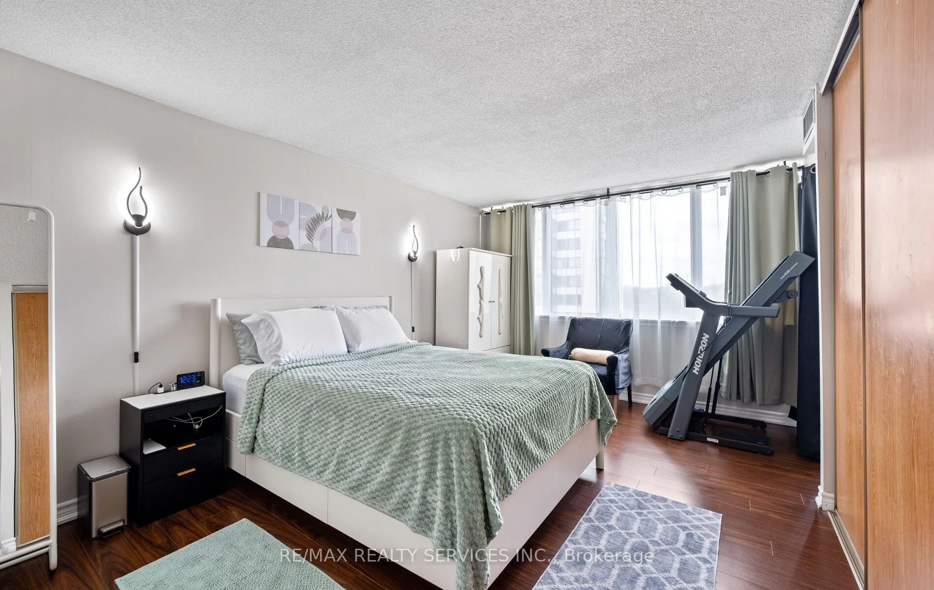 Photo 27 of Unit 506, 21 Markbrook Lane, Etobicoke, Mount Olive-Silverstone-Jamestown — HOMEH