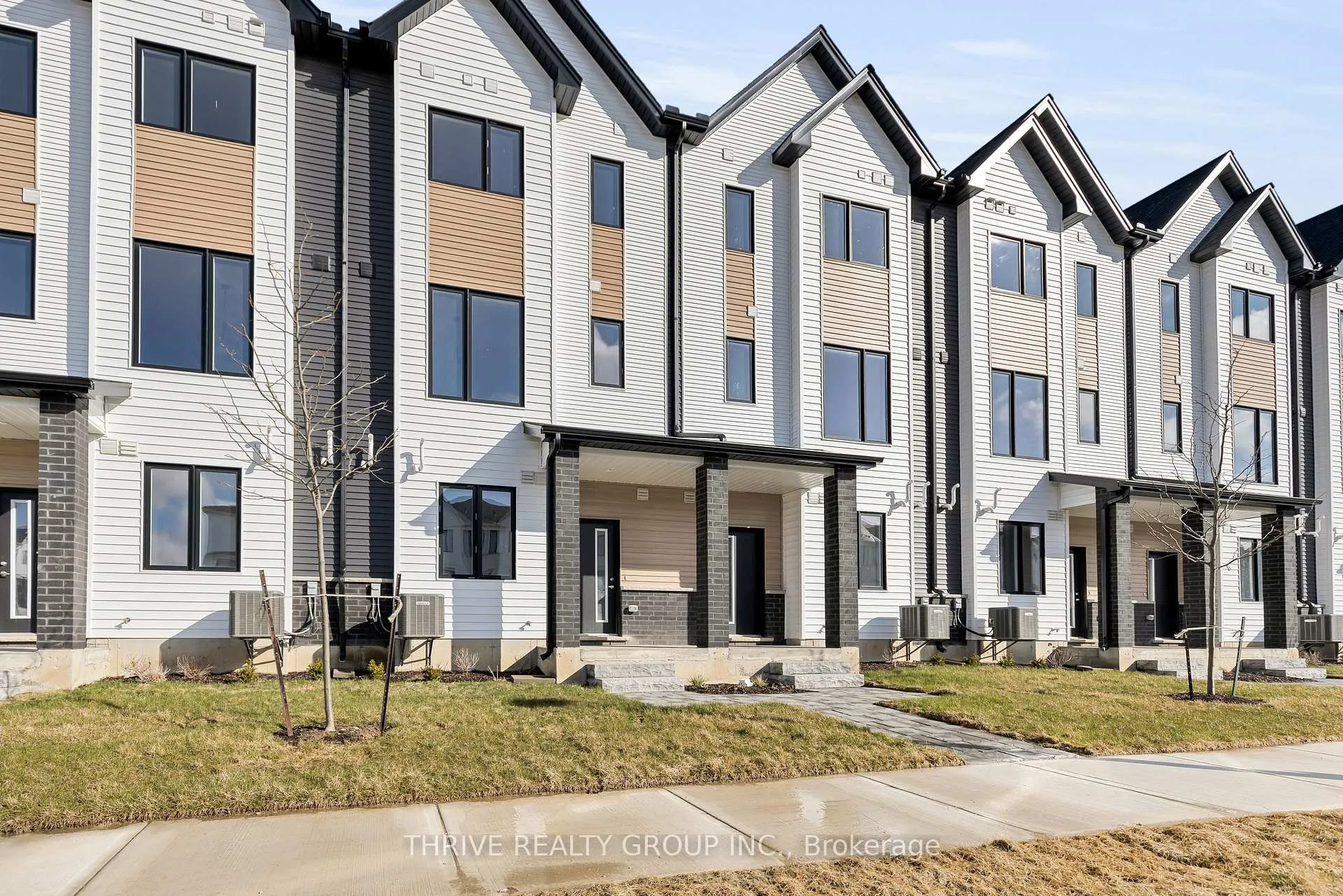 Photo 1 of Unit 72, 1595 Capri Crescent, London, North S — HOMEH