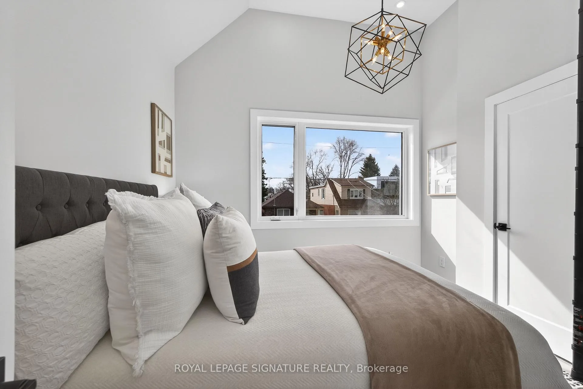 Photo 21 of 87 Wiley Avenue, Toronto, Danforth Village-East York — HOMEH