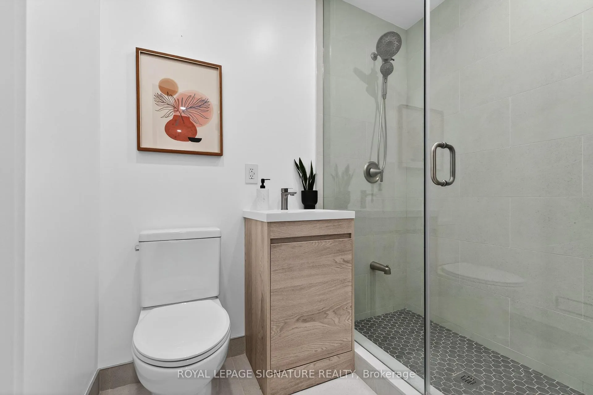 Photo 31 of 87 Wiley Avenue, Toronto, Danforth Village-East York — HOMEH