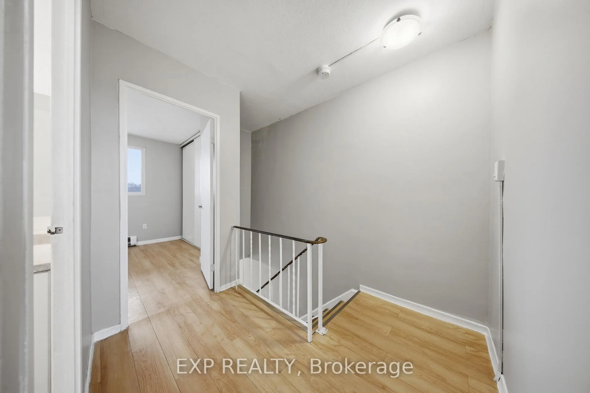 Photo 21 of Unit 811, 350 Quigley Road, Hamilton, Vincent — HOMEH