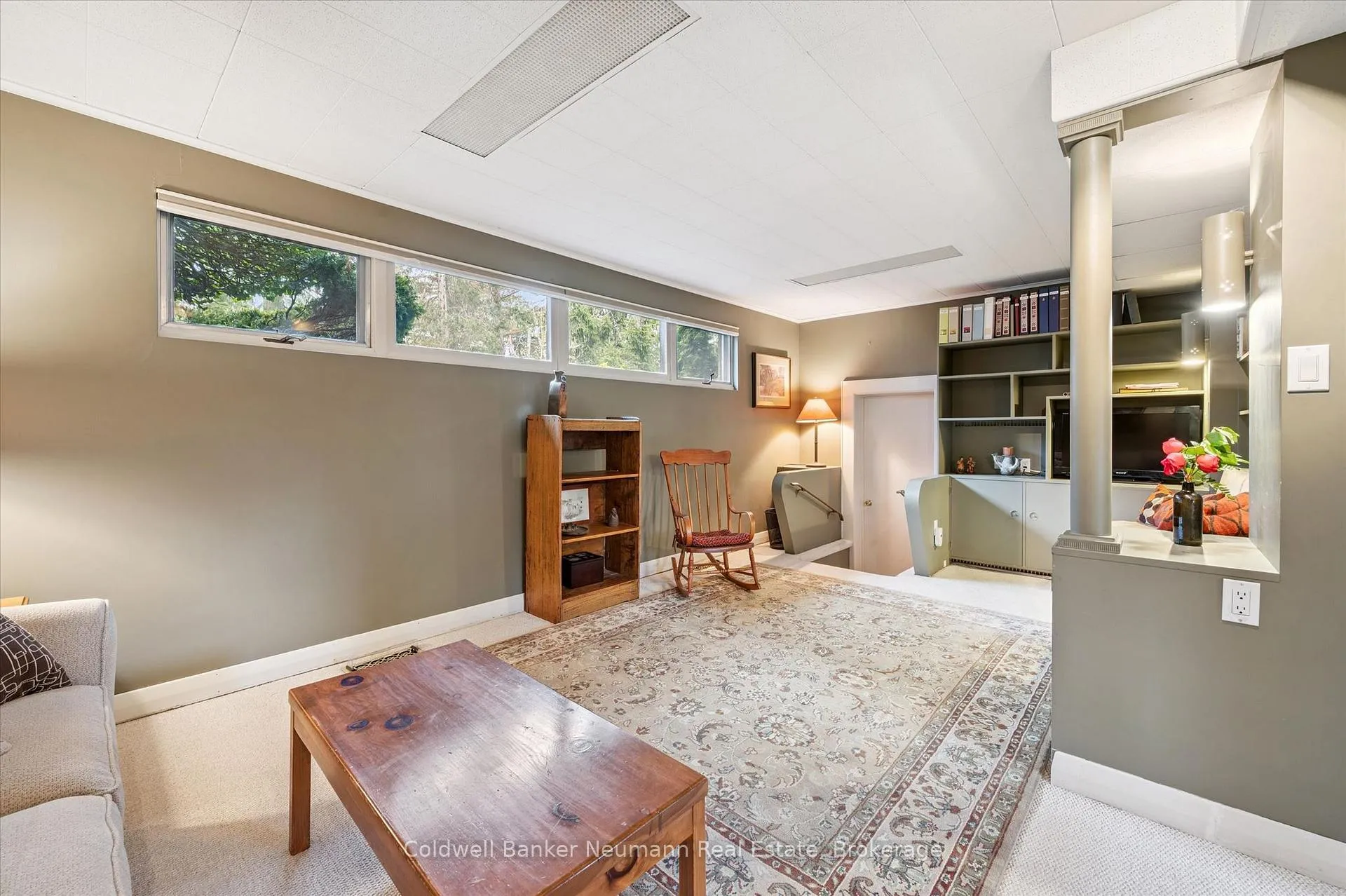 Photo 26 of 20 Harcourt Drive, Guelph, Dovercliffe Park/Old University — HOMEH