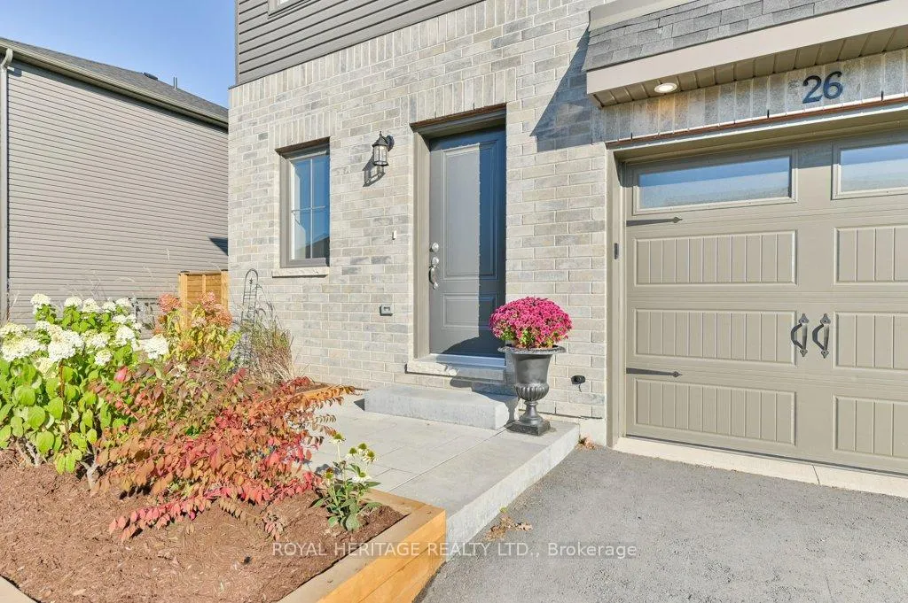 Photo 3 of 26 Campbell Crescent, Prince Edward County, Picton Ward — HOMEH