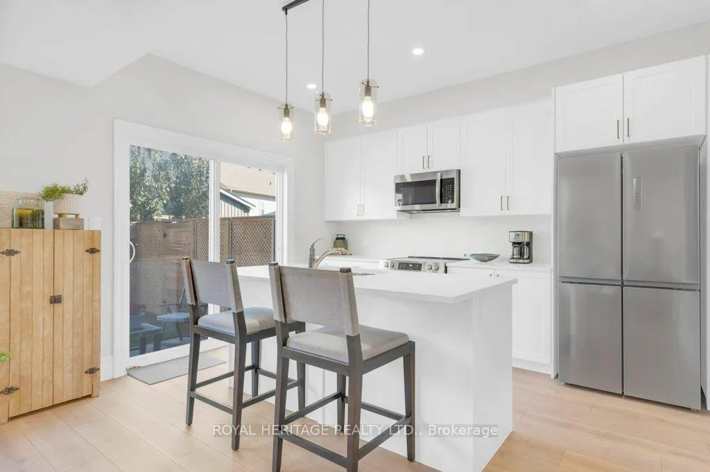Photo 10 of 26 Campbell Crescent, Prince Edward County, Picton Ward — HOMEH