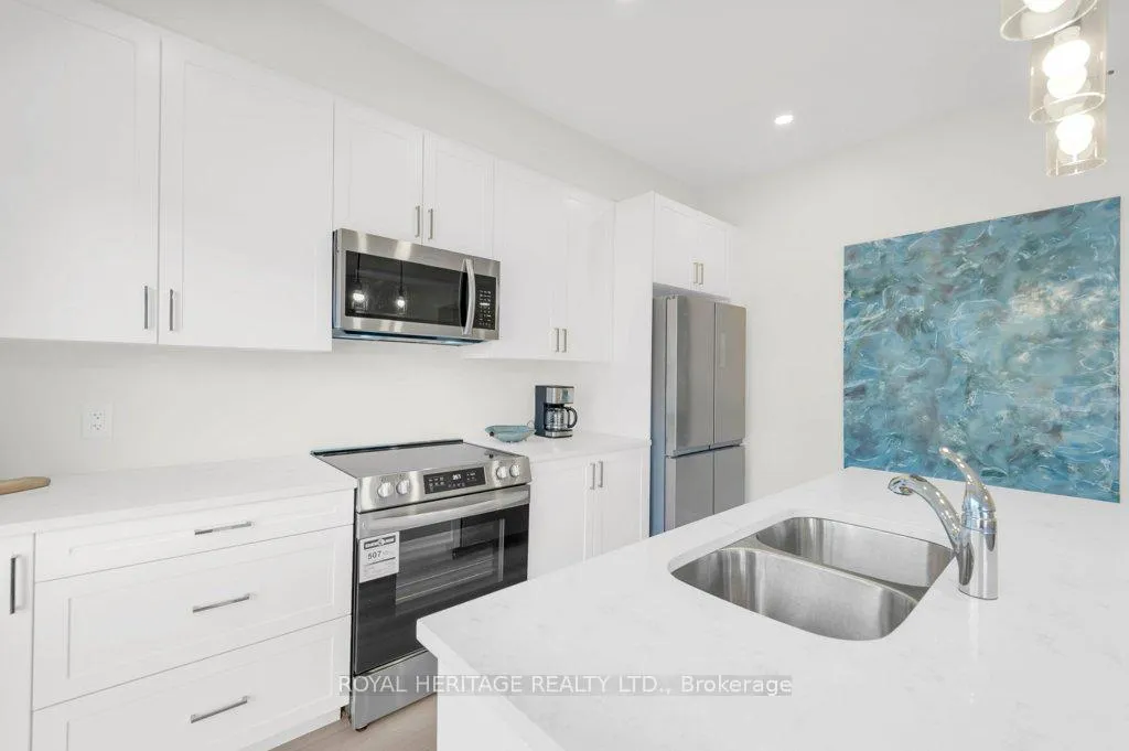 Photo 11 of 26 Campbell Crescent, Prince Edward County, Picton Ward — HOMEH