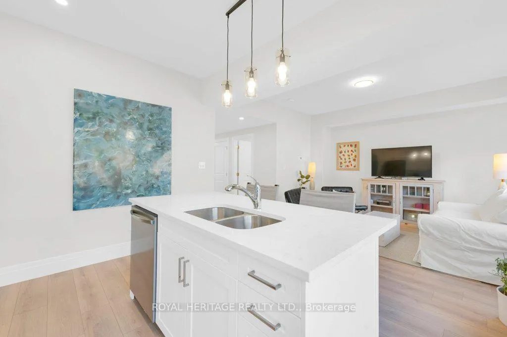 Photo 12 of 26 Campbell Crescent, Prince Edward County, Picton Ward — HOMEH