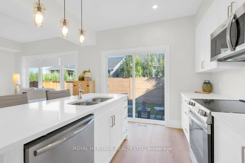 Photo 13 of 26 Campbell Crescent, Prince Edward County, Picton Ward — HOMEH