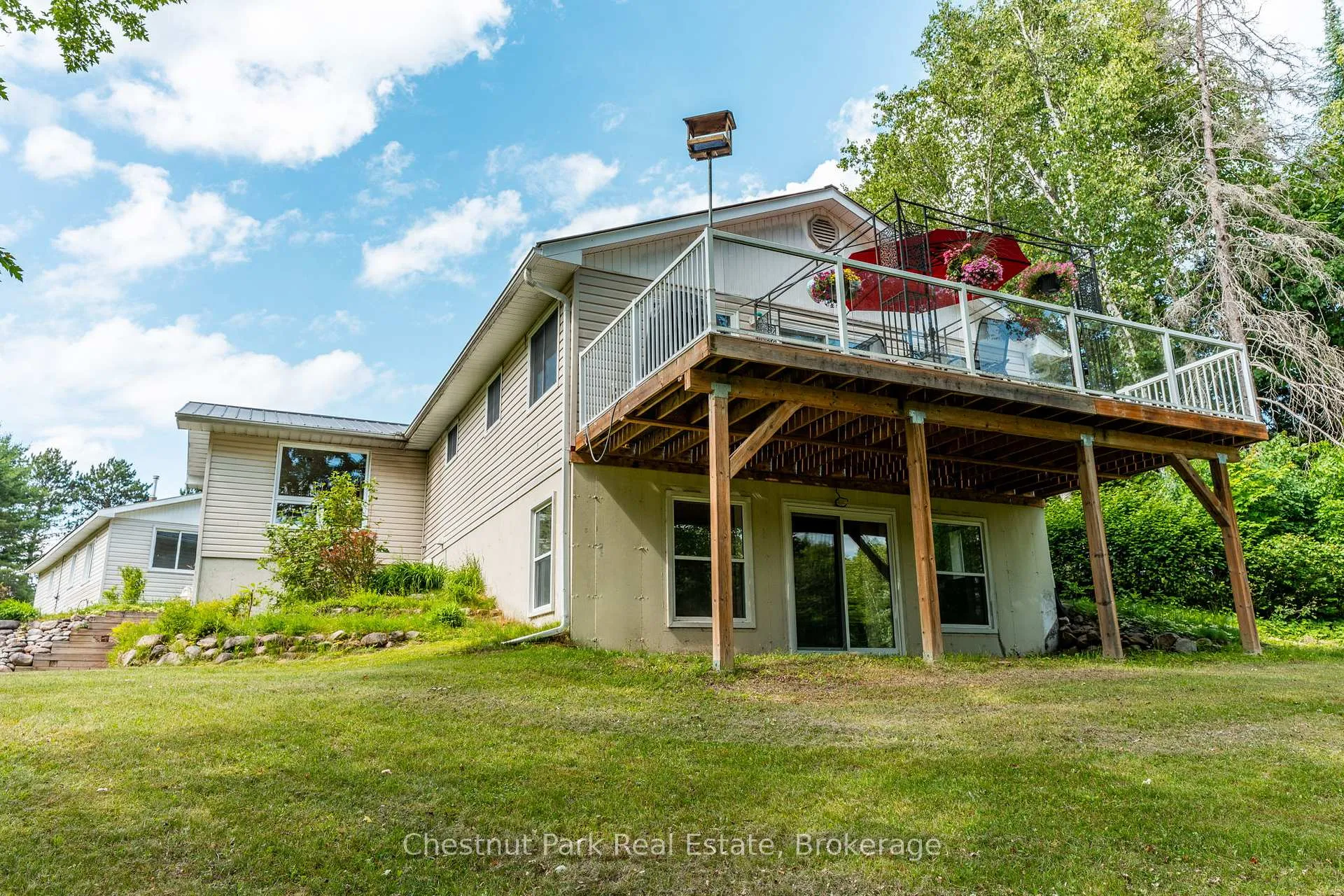 Photo 4 of 1054 Green Lake Road, Algonquin Highlands, Stanhope — HOMEH
