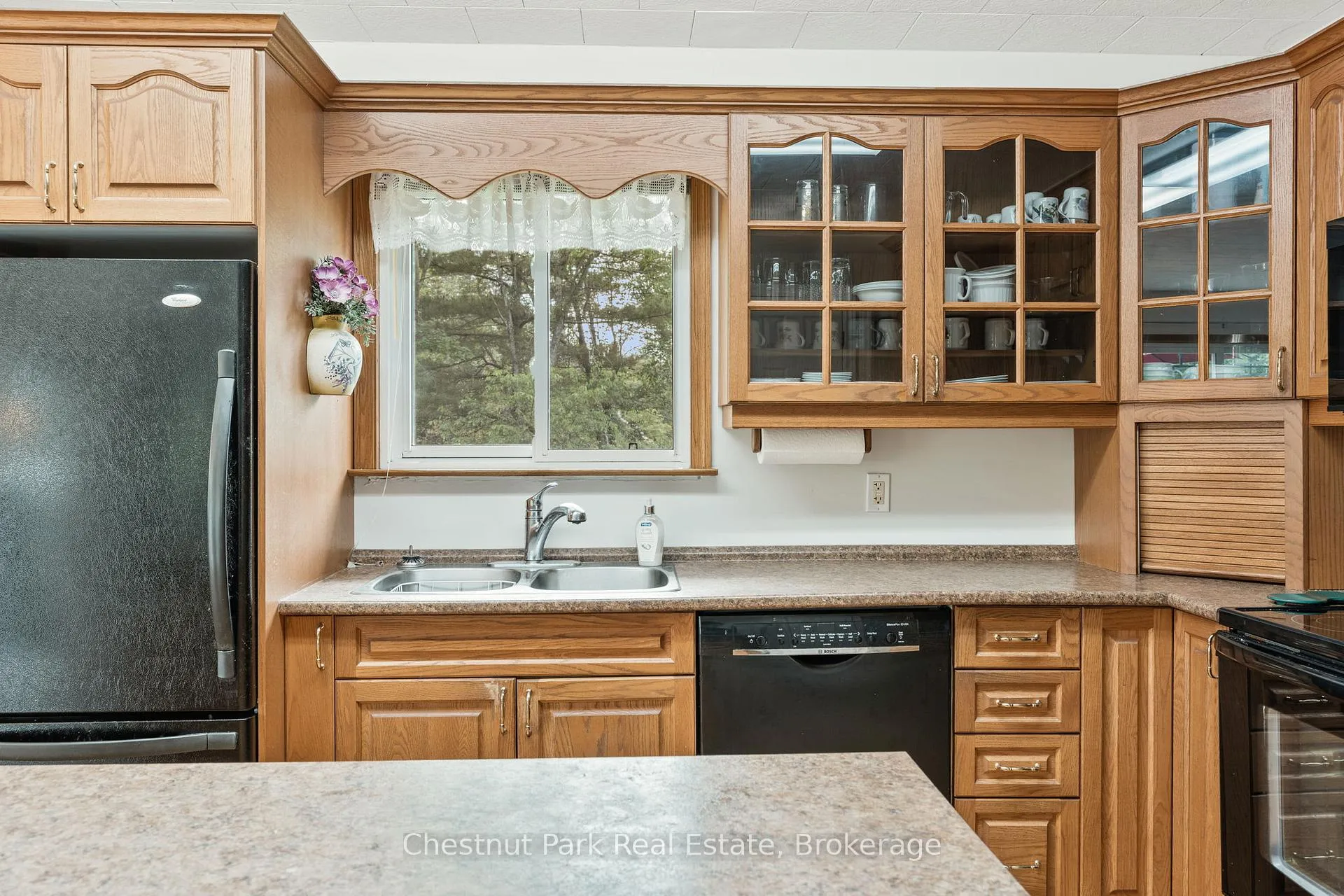 Photo 14 of 1054 Green Lake Road, Algonquin Highlands, Stanhope — HOMEH