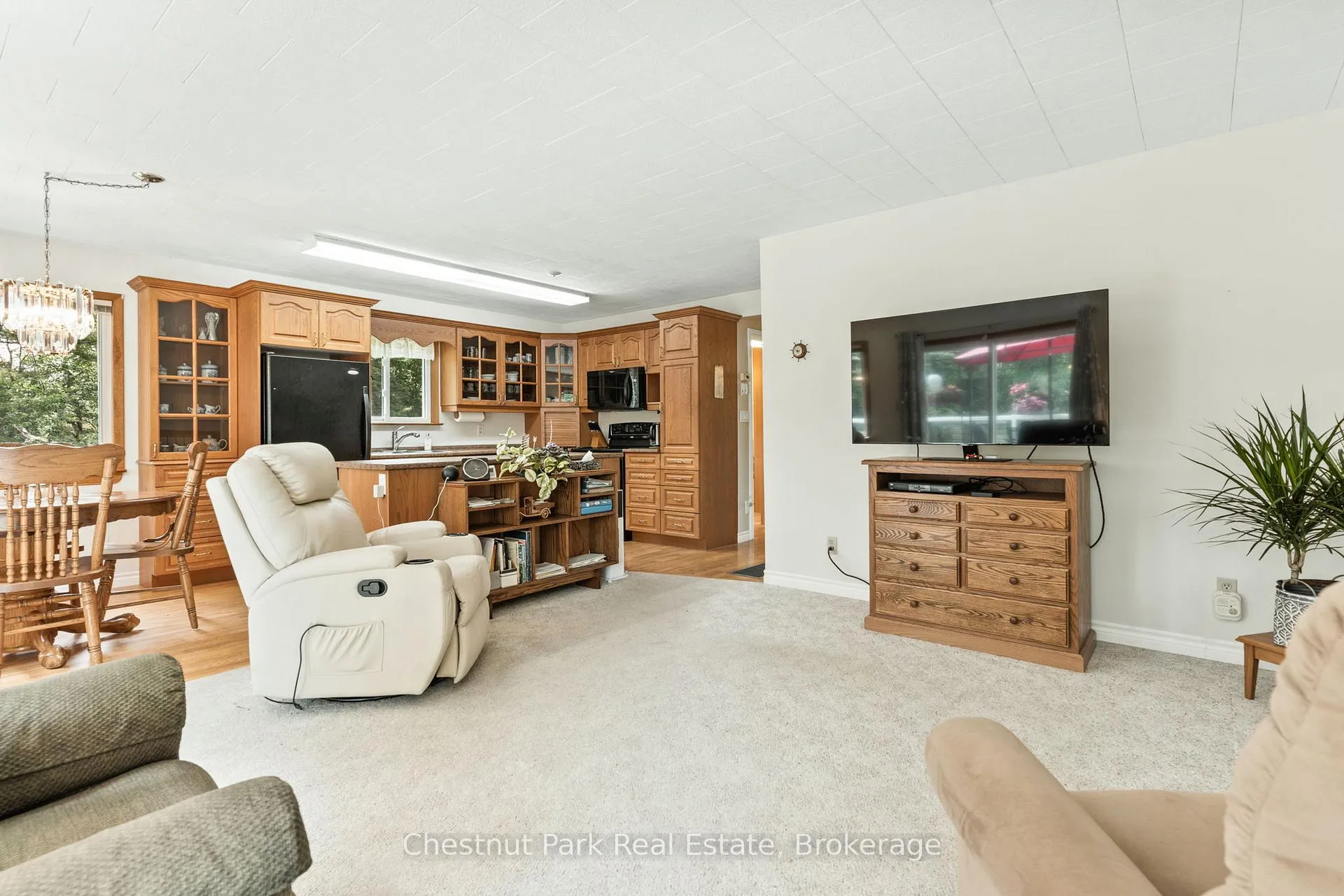Photo 17 of 1054 Green Lake Road, Algonquin Highlands, Stanhope — HOMEH