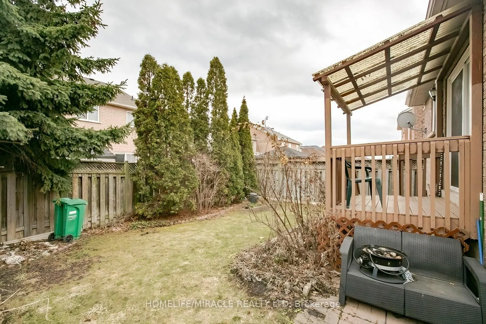 Photo 21 of 45 Vintage Gate, Brampton, Fletcher's Creek Village — HOMEH