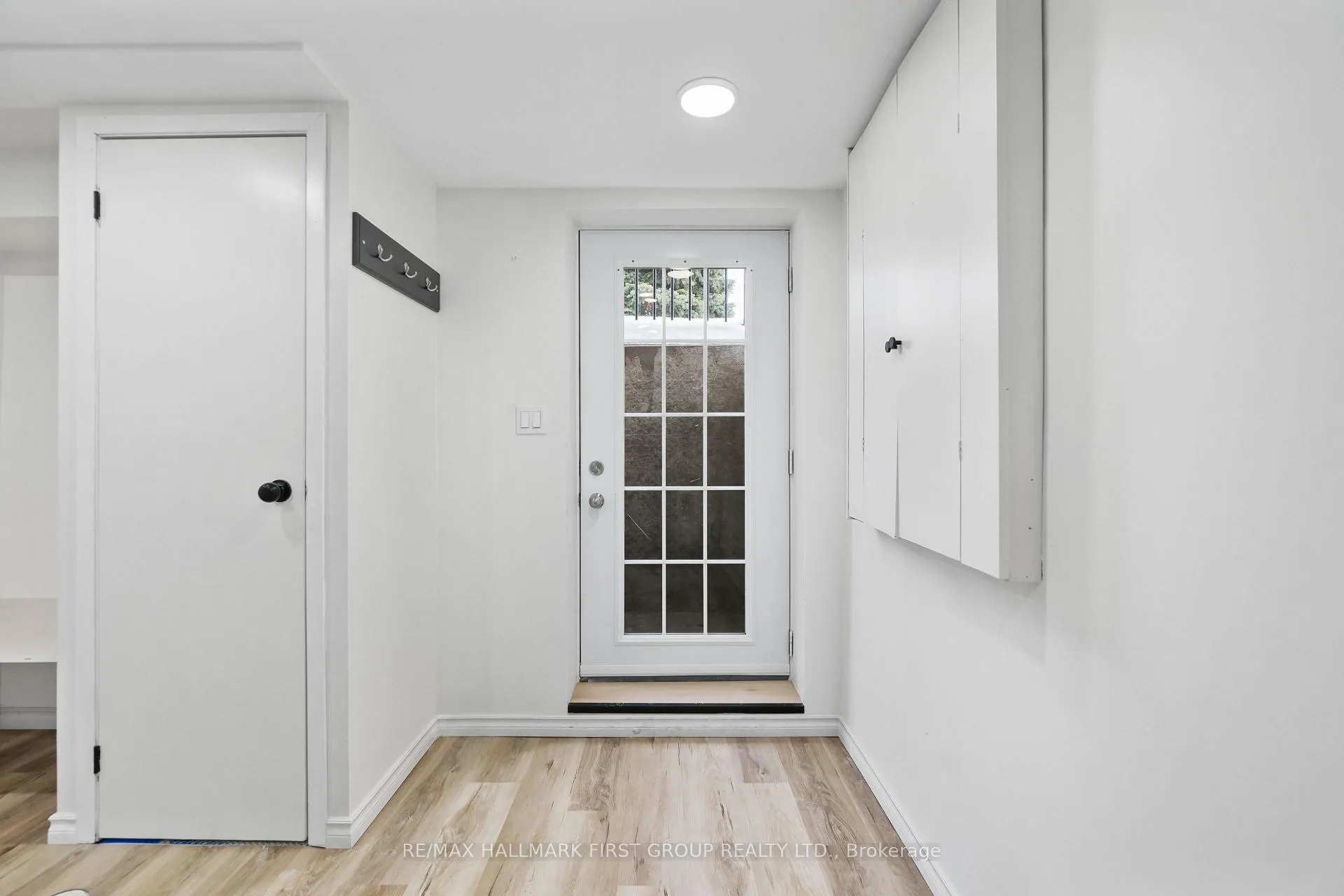 Photo 6 of Unit Lower Unit, 660 Mackechnie Crescent, Cobourg — HOMEH