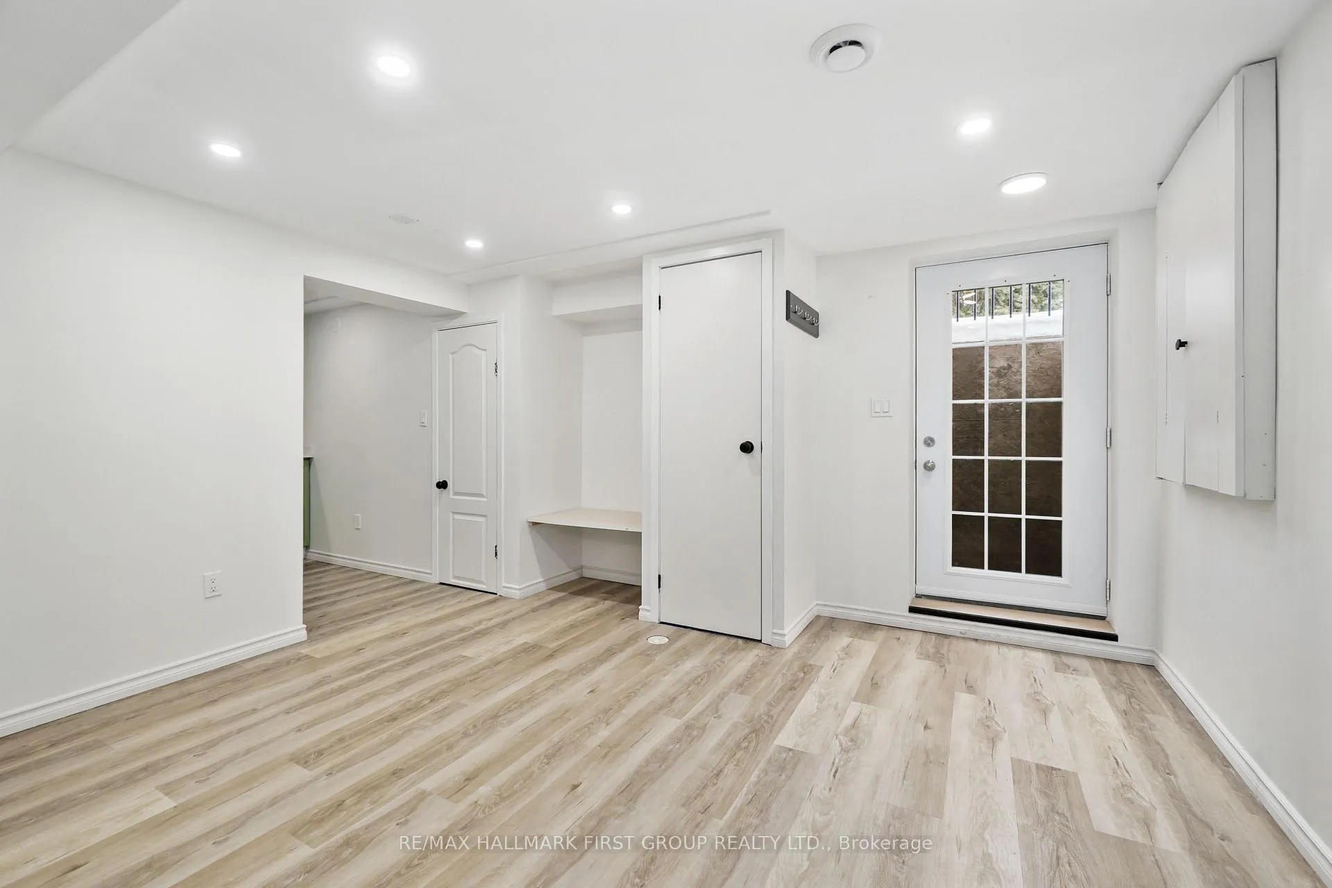 Photo 15 of Unit Lower Unit, 660 Mackechnie Crescent, Cobourg — HOMEH