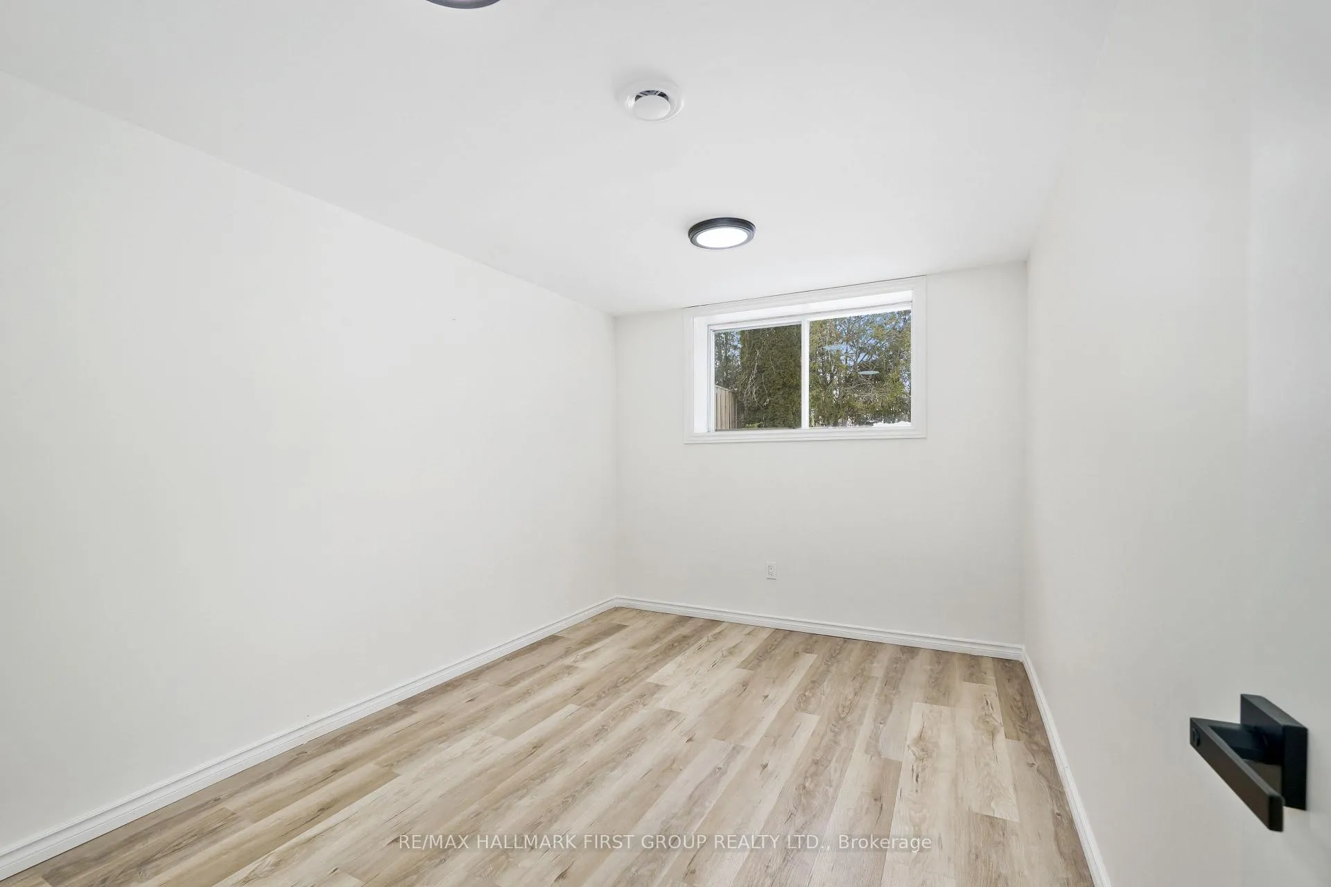 Photo 29 of Unit Lower Unit, 660 Mackechnie Crescent, Cobourg — HOMEH