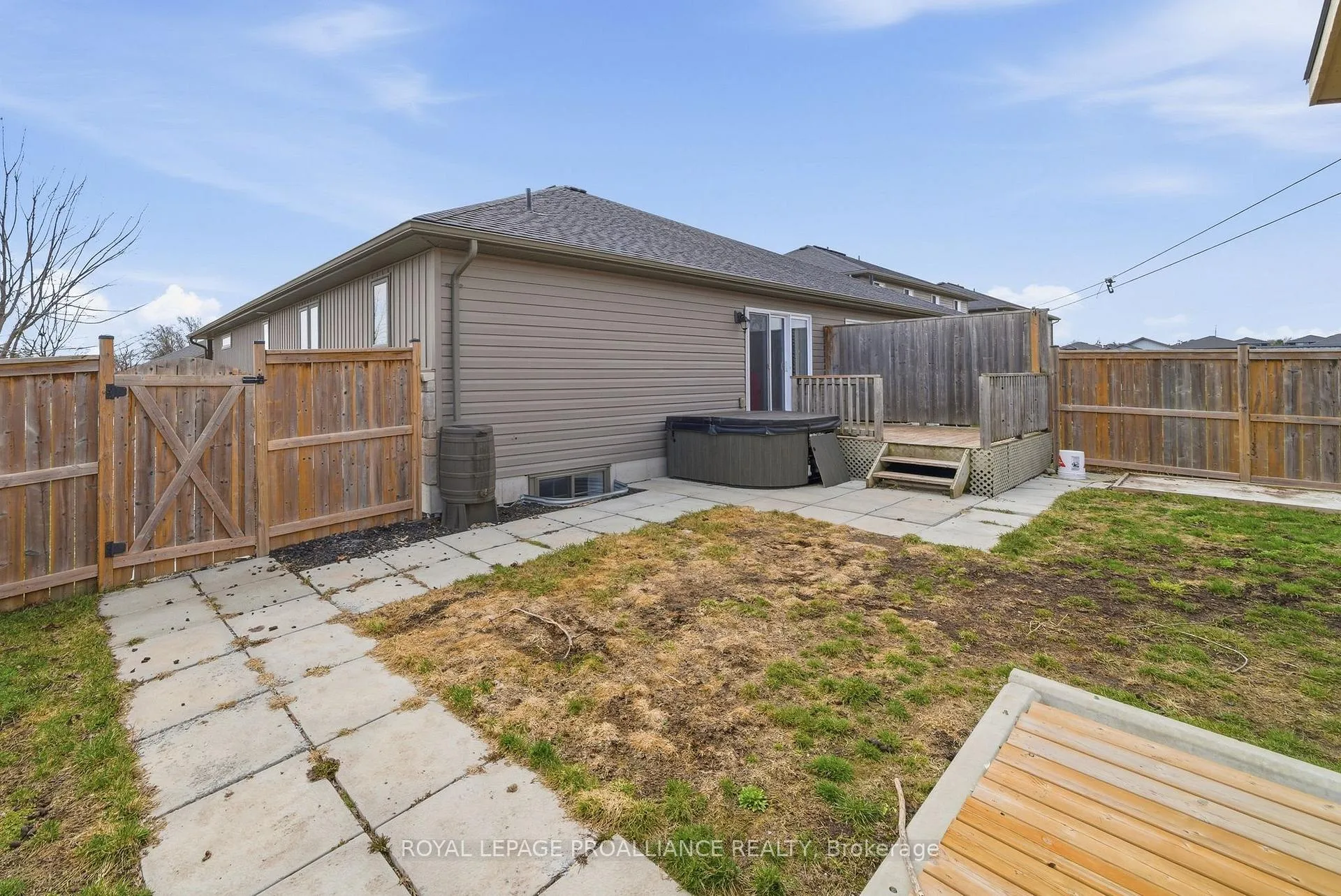 Photo 34 of 14 Cobblestone Street, Belleville, Belleville Ward — HOMEH
