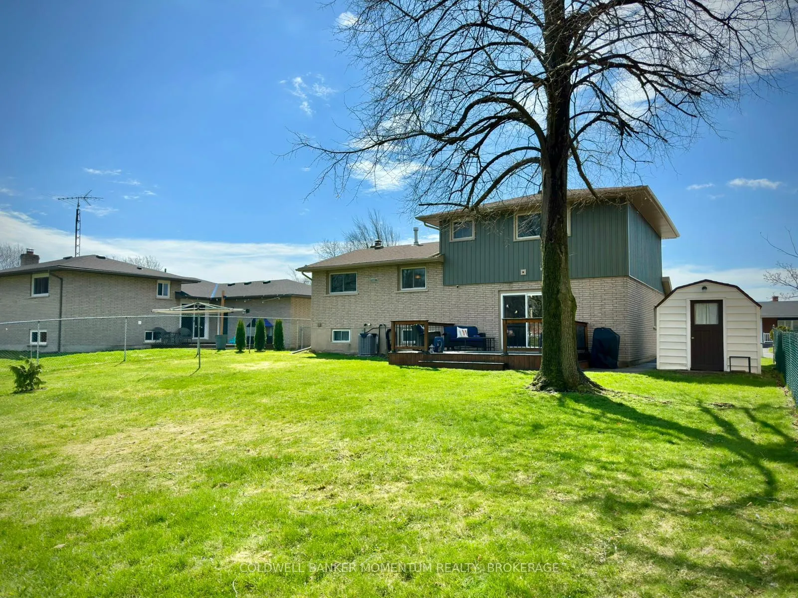 Photo 33 of 99 Erin Crescent, Welland, Prince Charles — HOMEH