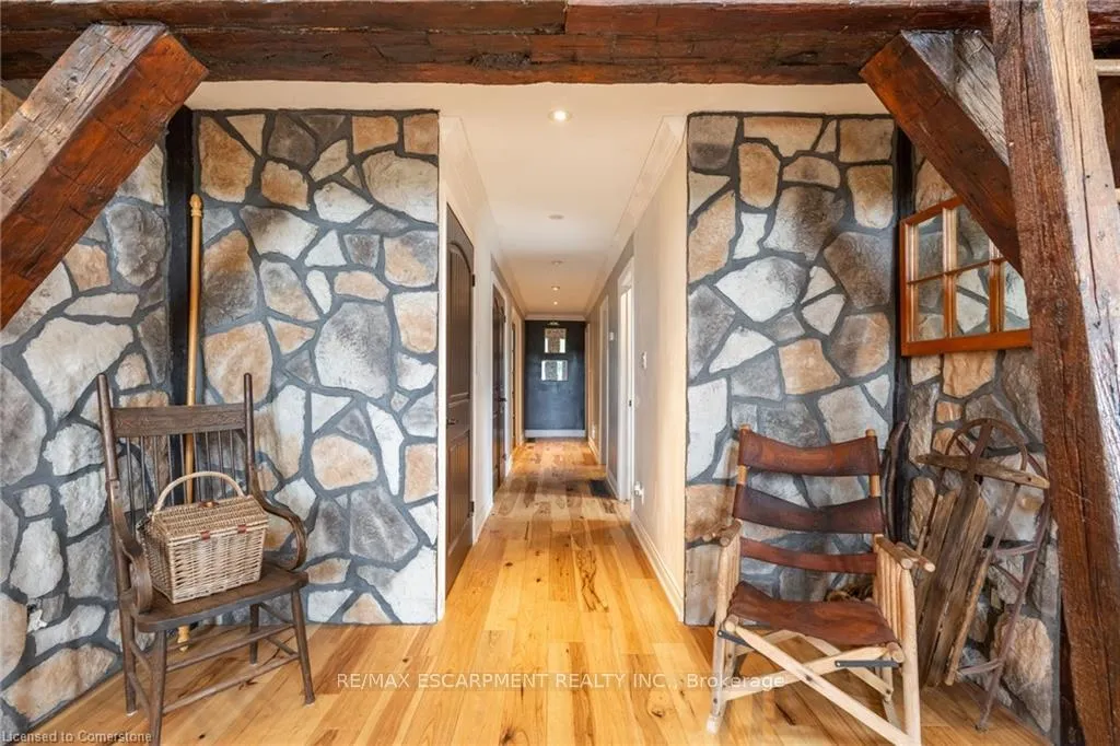 Photo 9 of 928 Brock Road, Hamilton, Rural Flamborough — HOMEH