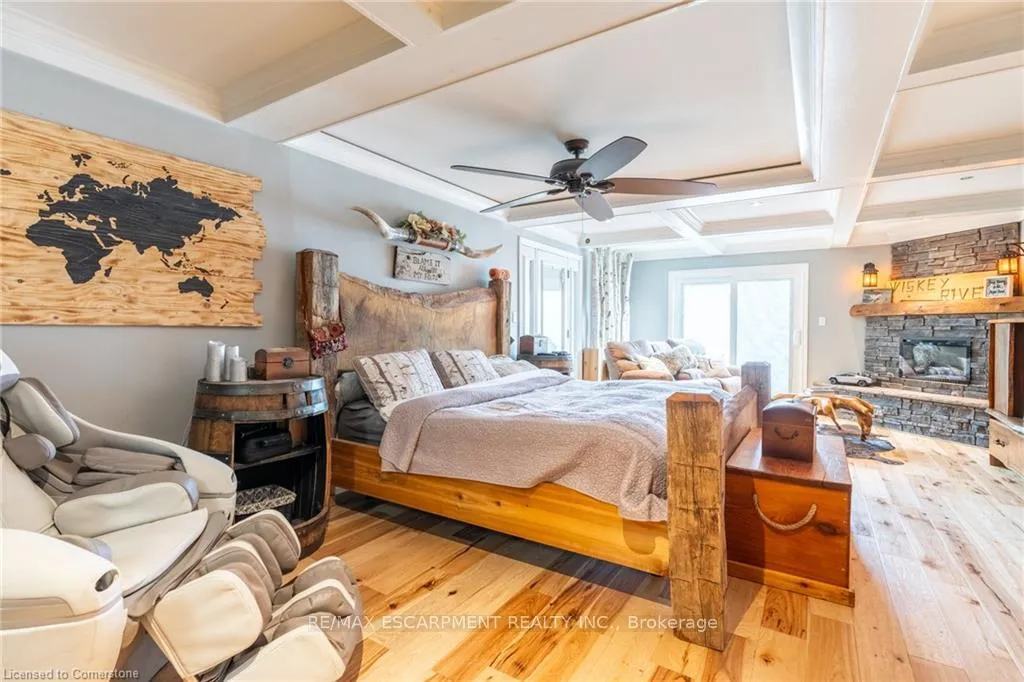 Photo 13 of 928 Brock Road, Hamilton, Rural Flamborough — HOMEH