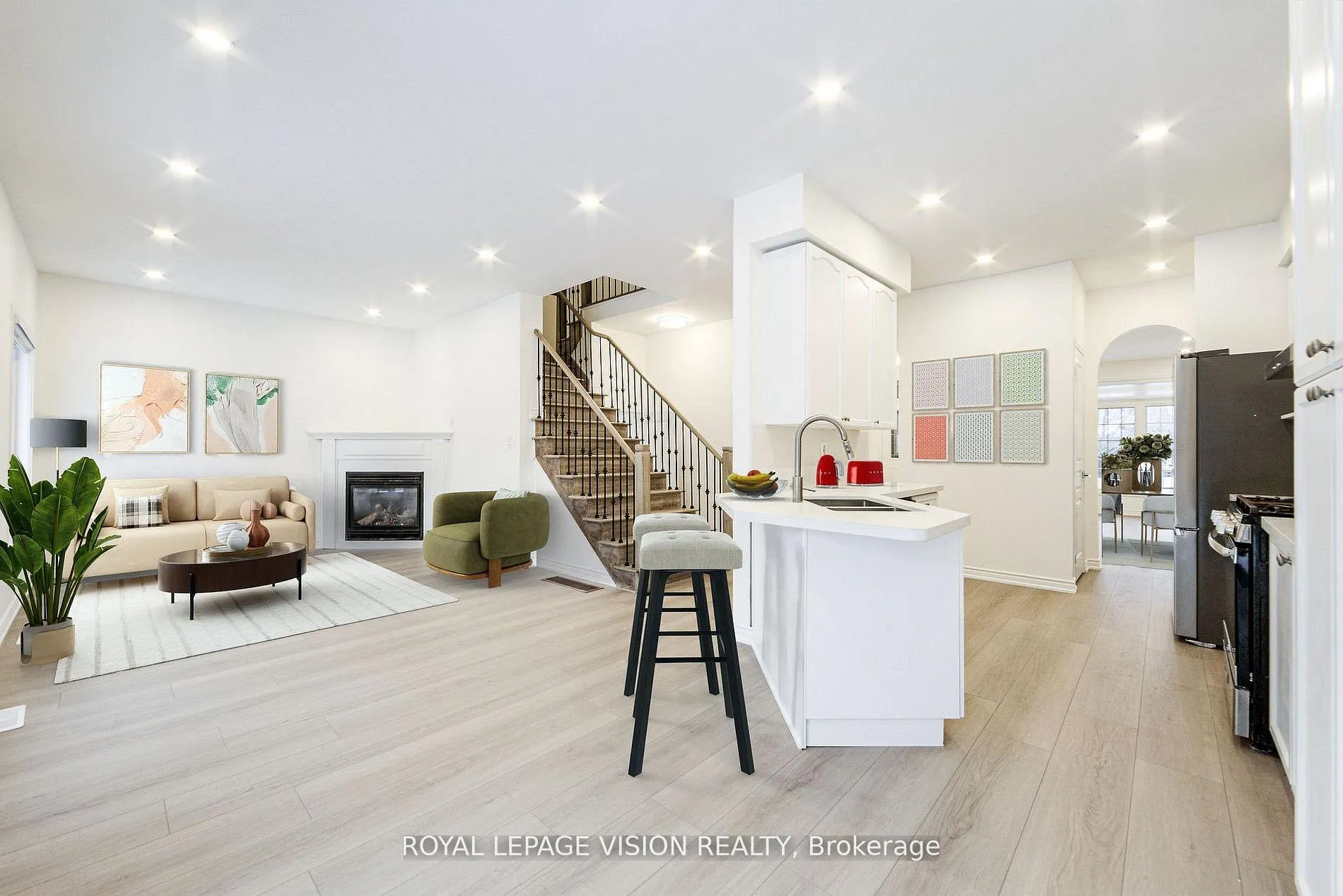 Photo 5 of 124 Alfred Paterson Drive, Markham, Greensborough — HOMEH