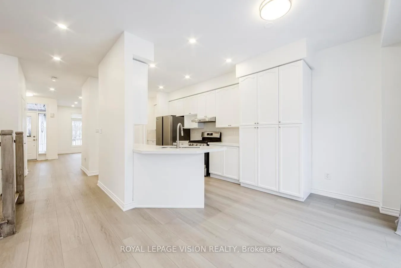 Photo 18 of 124 Alfred Paterson Drive, Markham, Greensborough — HOMEH