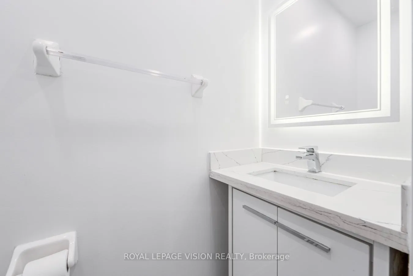 Photo 25 of 124 Alfred Paterson Drive, Markham, Greensborough — HOMEH