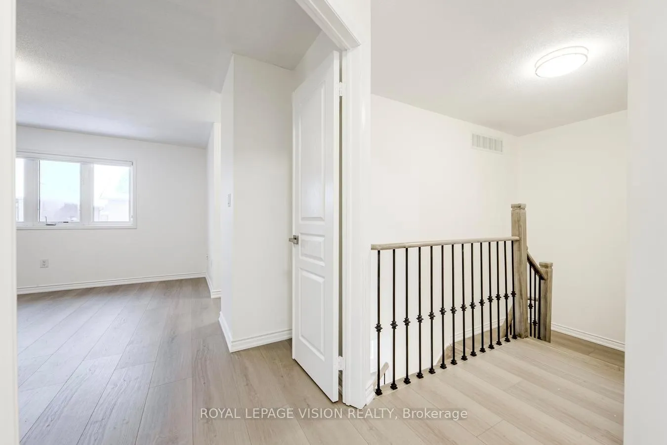 Photo 26 of 124 Alfred Paterson Drive, Markham, Greensborough — HOMEH