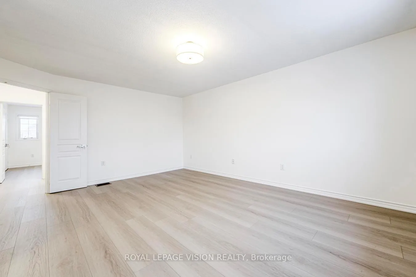 Photo 29 of 124 Alfred Paterson Drive, Markham, Greensborough — HOMEH