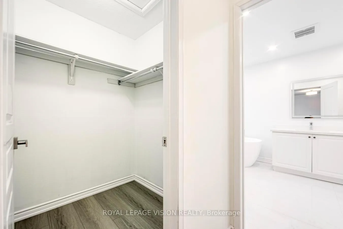 Photo 32 of 124 Alfred Paterson Drive, Markham, Greensborough — HOMEH