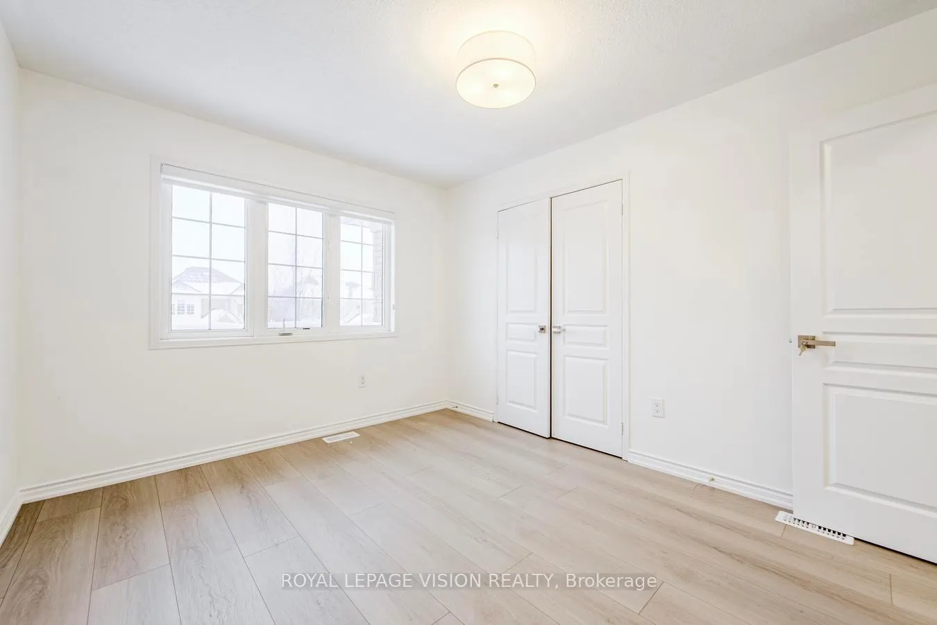 Photo 35 of 124 Alfred Paterson Drive, Markham, Greensborough — HOMEH
