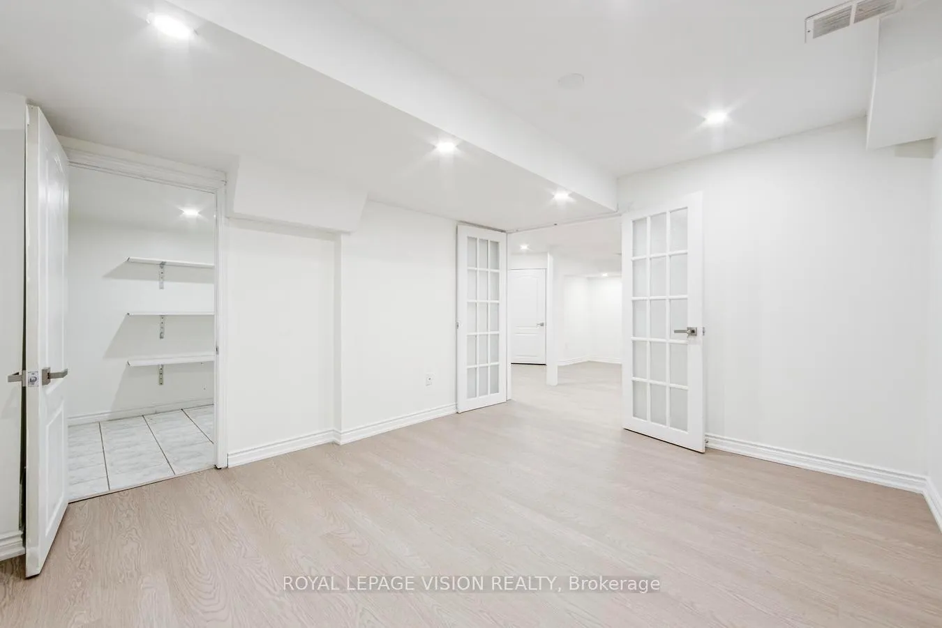 Photo 45 of 124 Alfred Paterson Drive, Markham, Greensborough — HOMEH