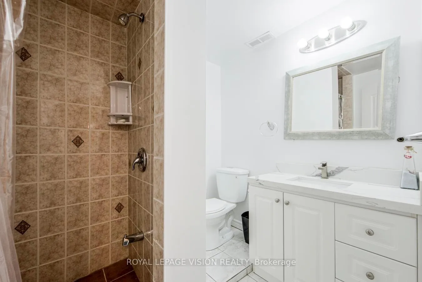 Photo 47 of 124 Alfred Paterson Drive, Markham, Greensborough — HOMEH