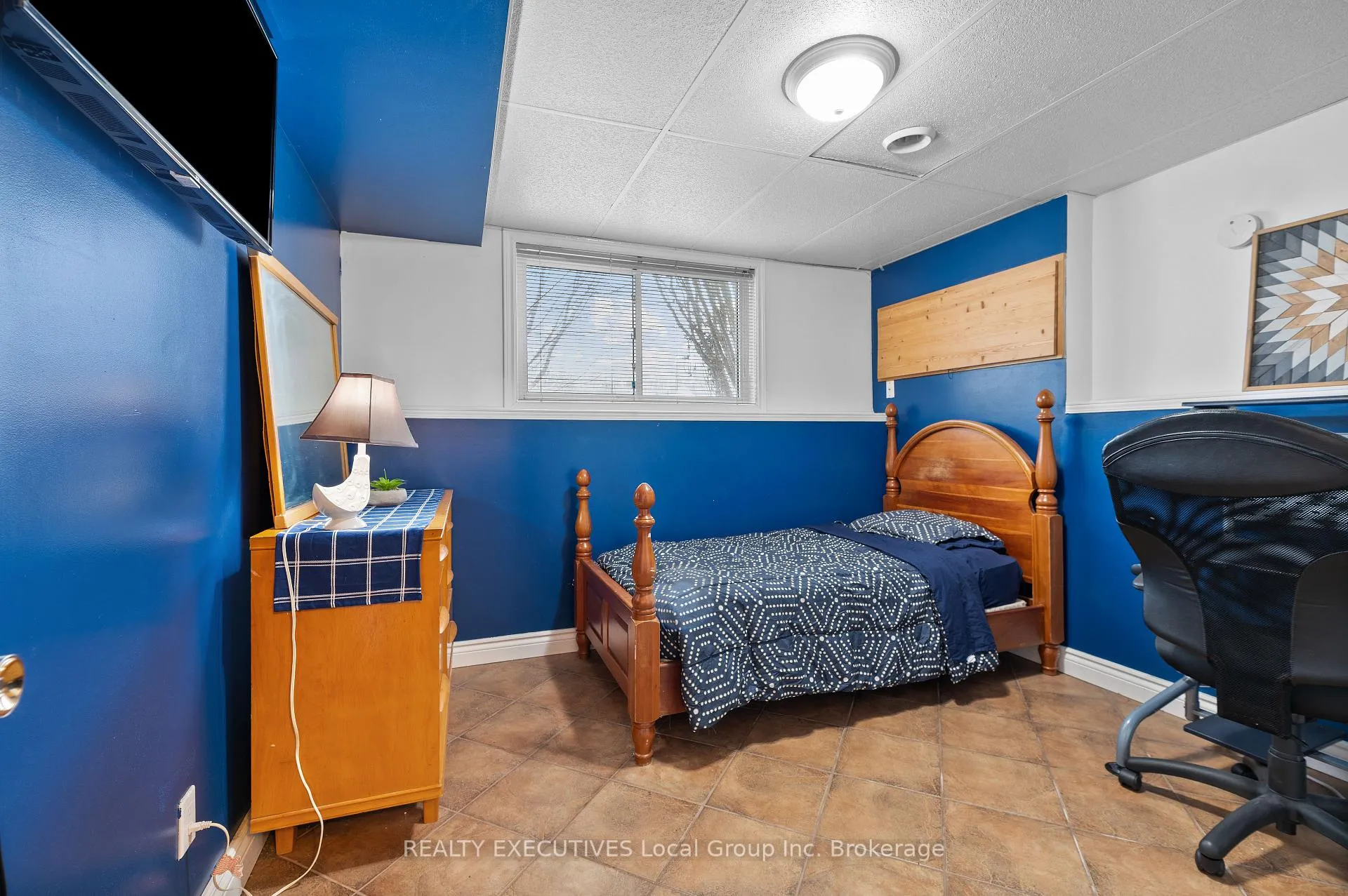 Photo 31 of 962 Lakeshore Drive, North Bay, Ferris — HOMEH