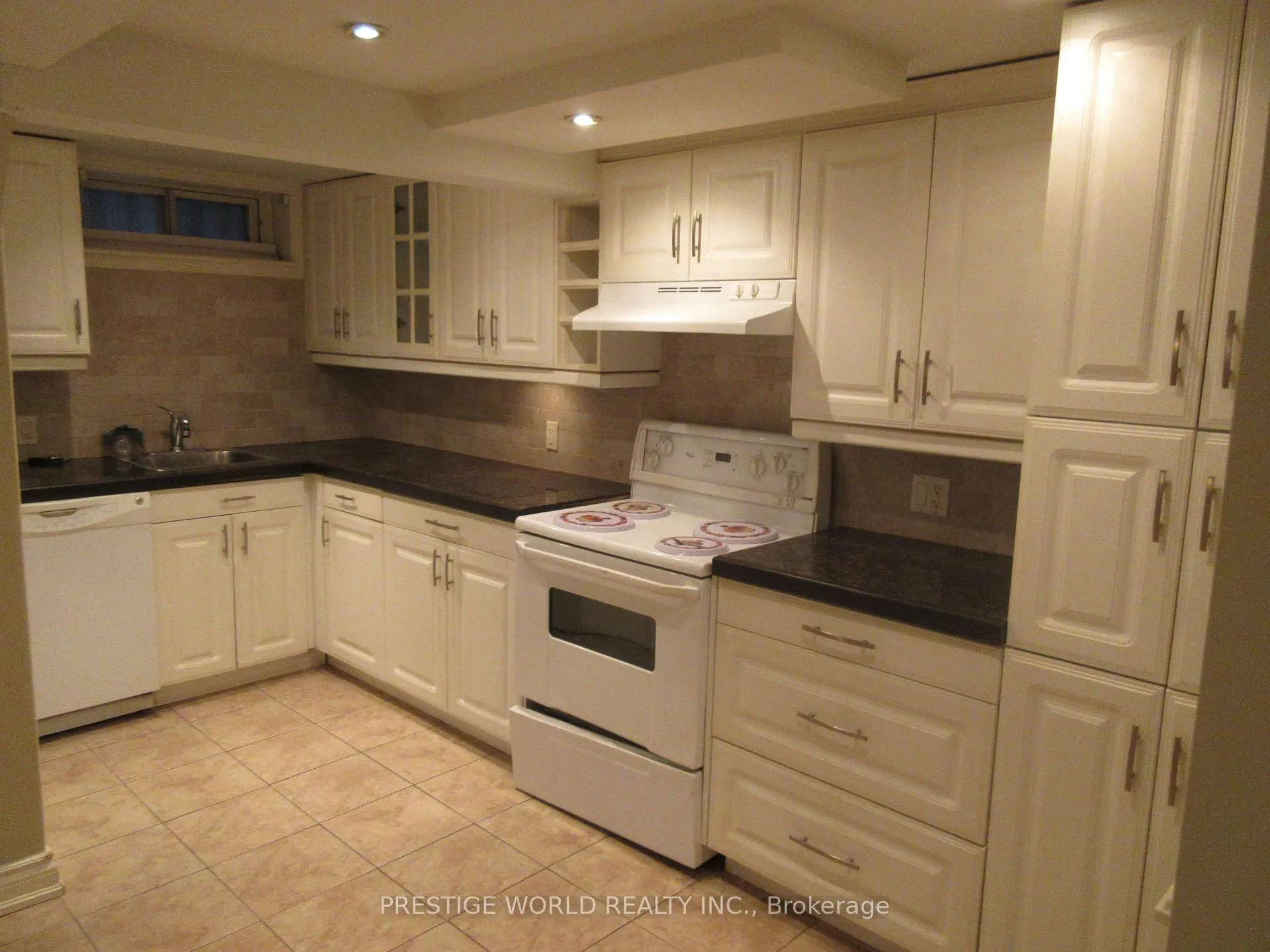 Photo 27 of 32 Playter Crescent, Toronto, Playter Estates-Danforth — HOMEH