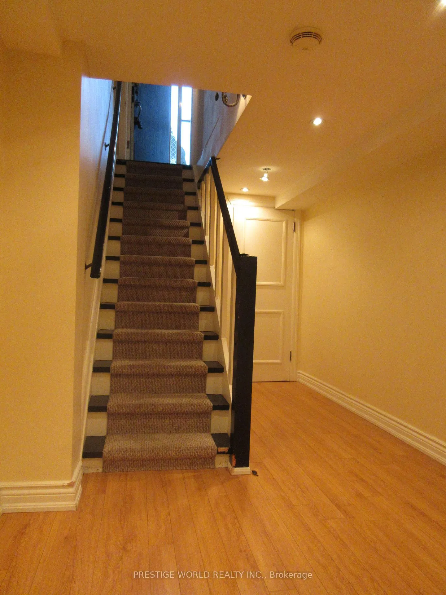 Photo 30 of 32 Playter Crescent, Toronto, Playter Estates-Danforth — HOMEH