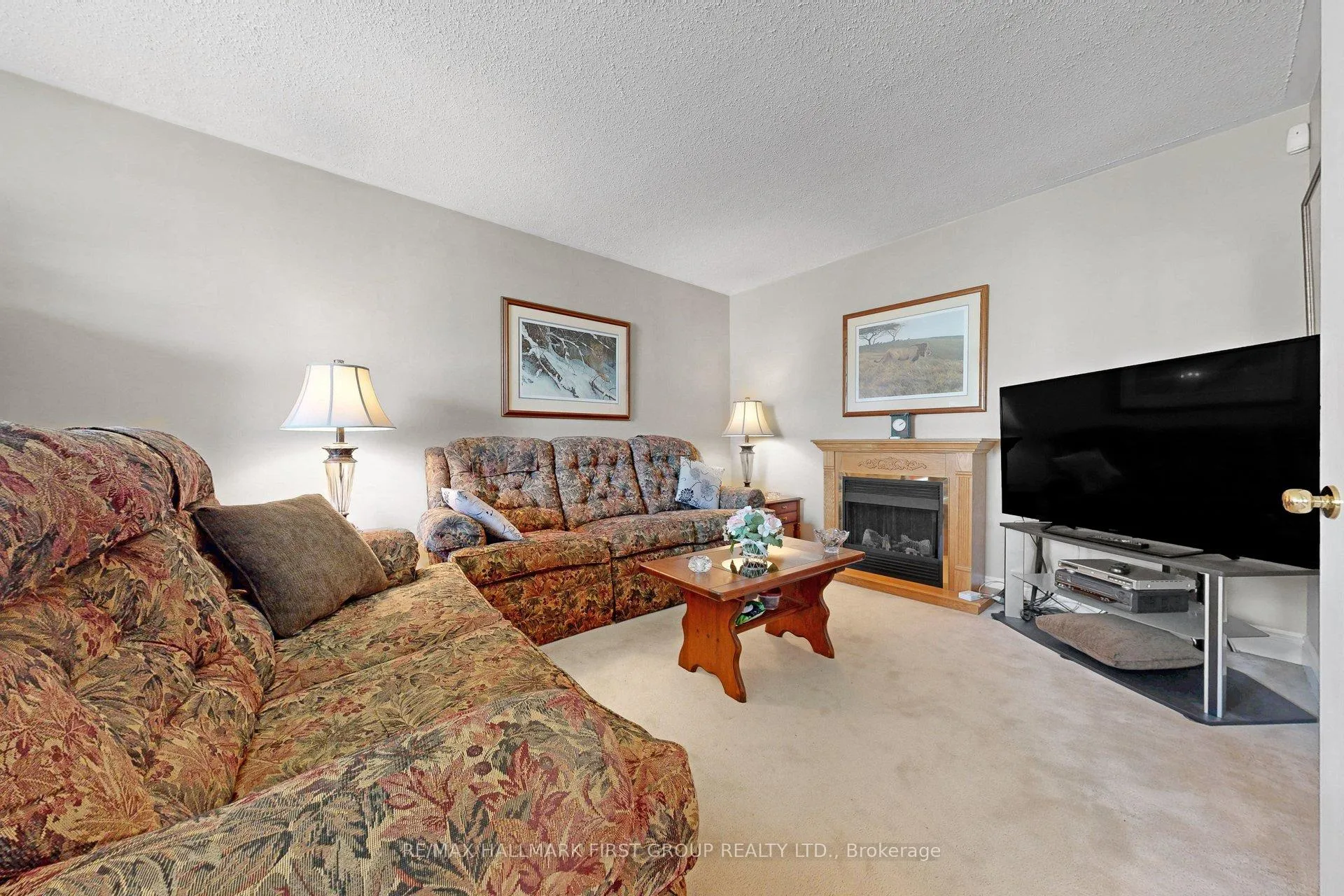 Photo 6 of 869 Vicki Drive, Pickering, West Shore — HOMEH