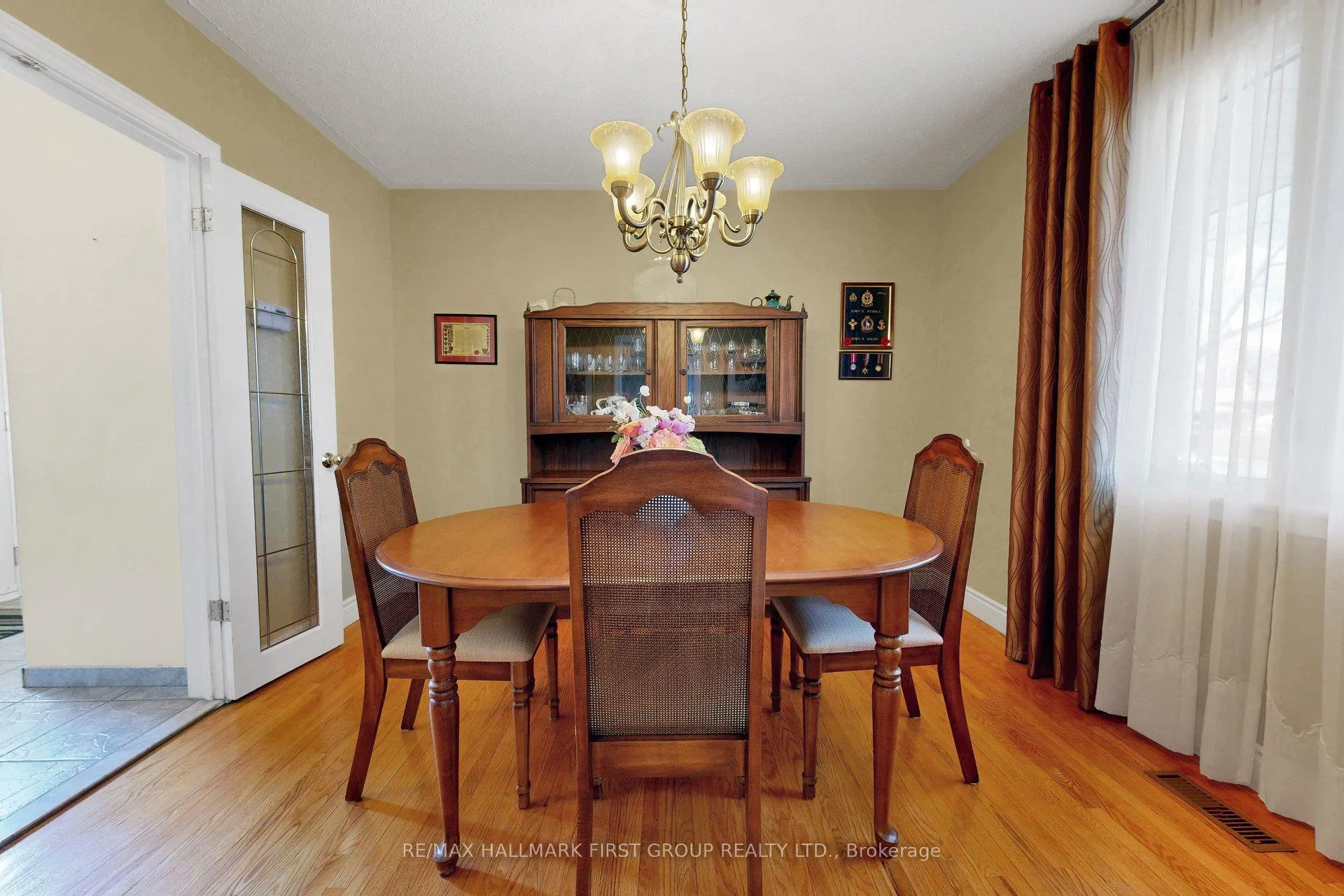 Photo 12 of 869 Vicki Drive, Pickering, West Shore — HOMEH