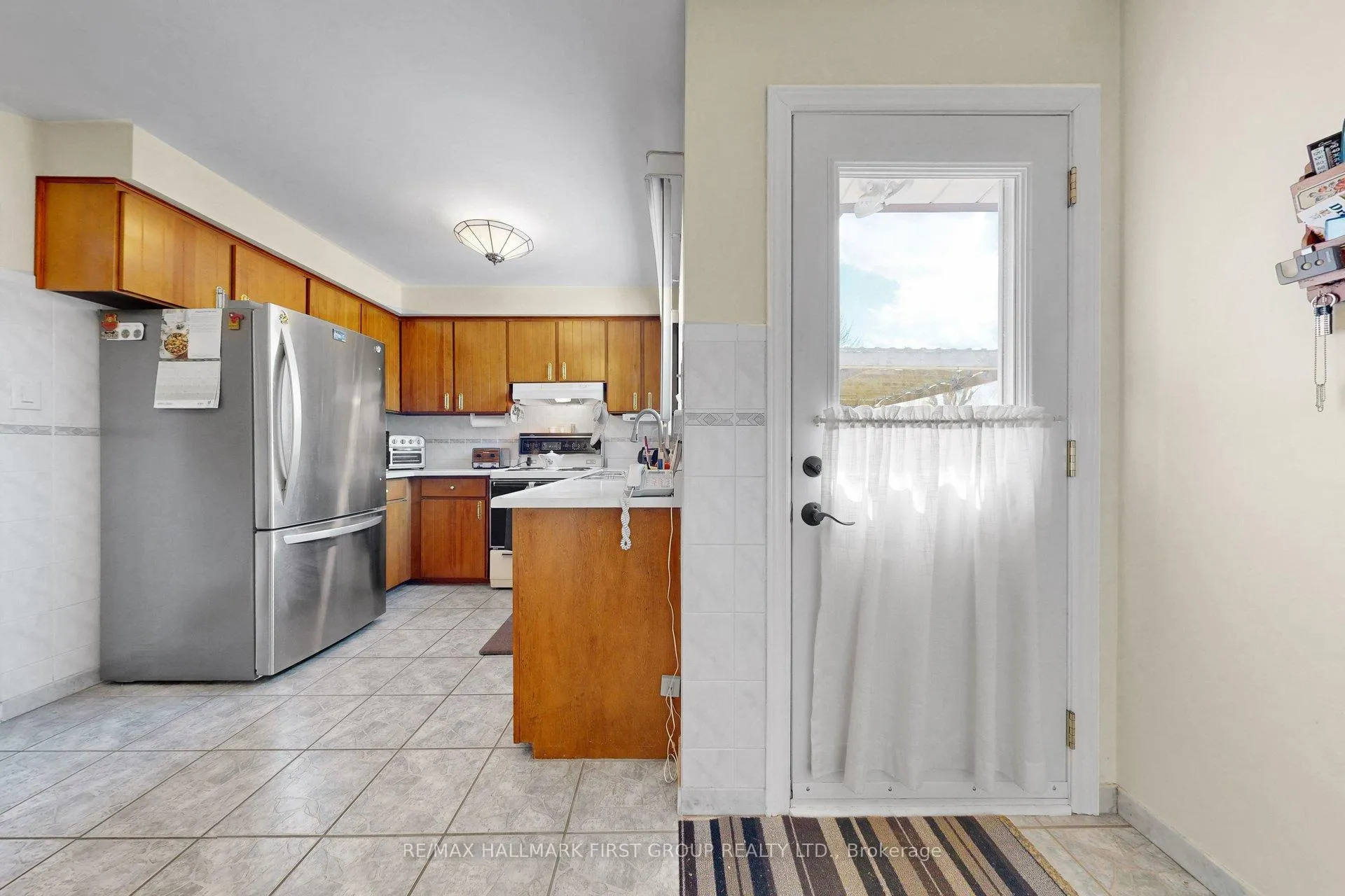 Photo 16 of 869 Vicki Drive, Pickering, West Shore — HOMEH