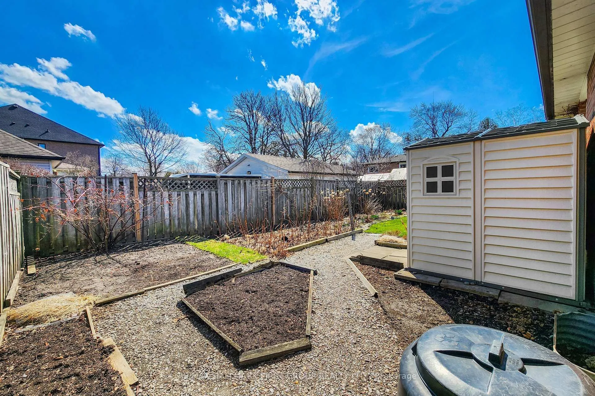 Photo 44 of 869 Vicki Drive, Pickering, West Shore — HOMEH