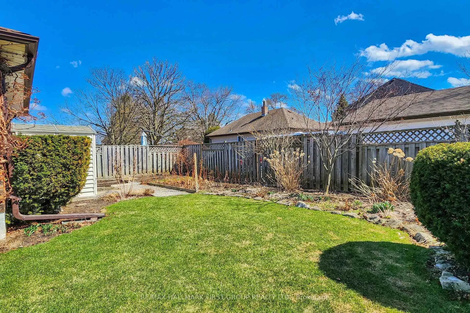 Photo 46 of 869 Vicki Drive, Pickering, West Shore — HOMEH