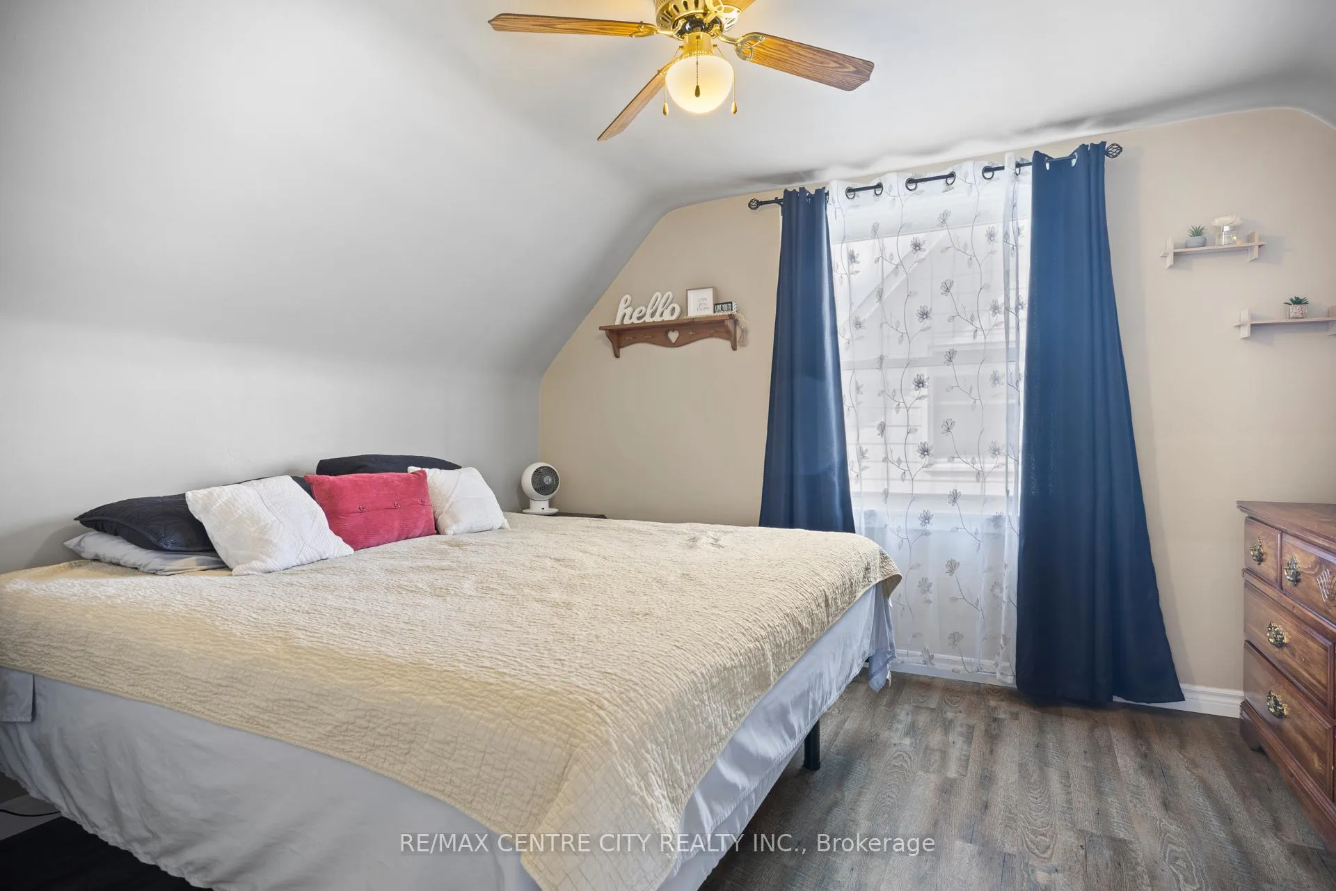Photo 17 of 169 Fifth Avenue, St. Thomas — HOMEH