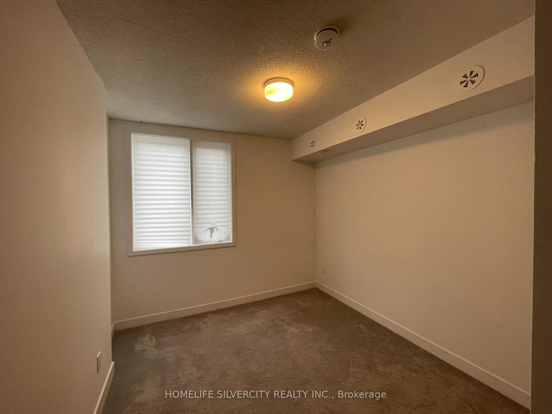 Photo 9 of Unit 403, 1141 Cooke Boulevard, Burlington, LaSalle — HOMEH