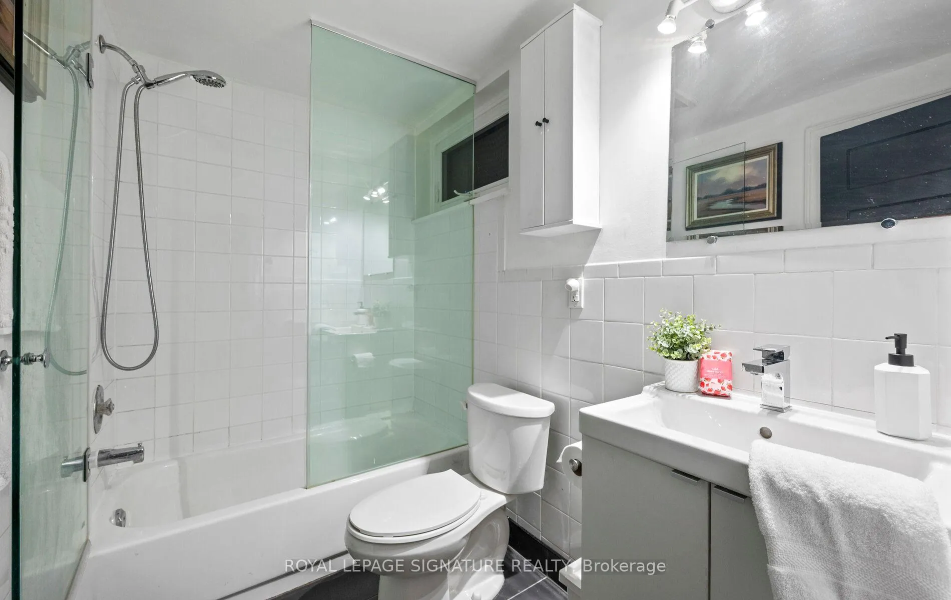 Photo 27 of 276 Roncesvalles Avenue, Toronto, High Park-Swansea — HOMEH