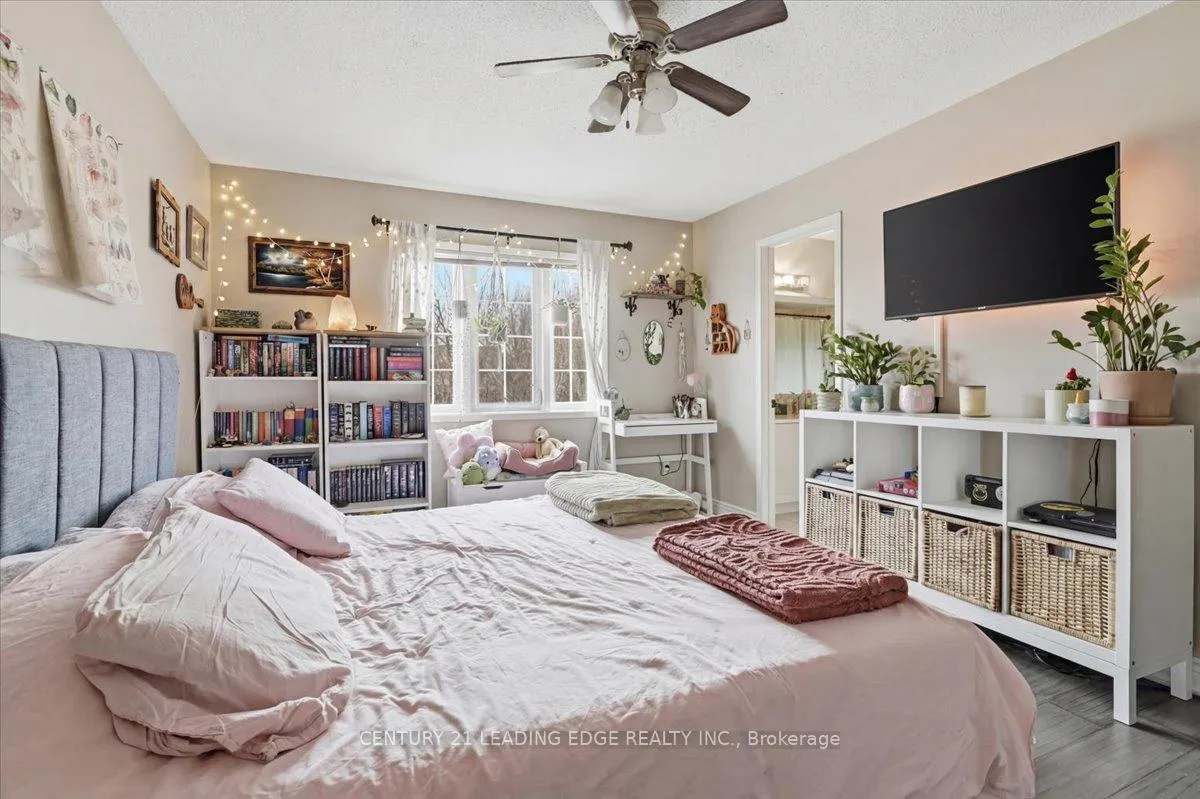 Photo 9 of 10 Crough Street, Clarington, Bowmanville — HOMEH