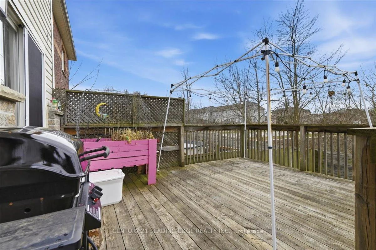 Photo 26 of 10 Crough Street, Clarington, Bowmanville — HOMEH