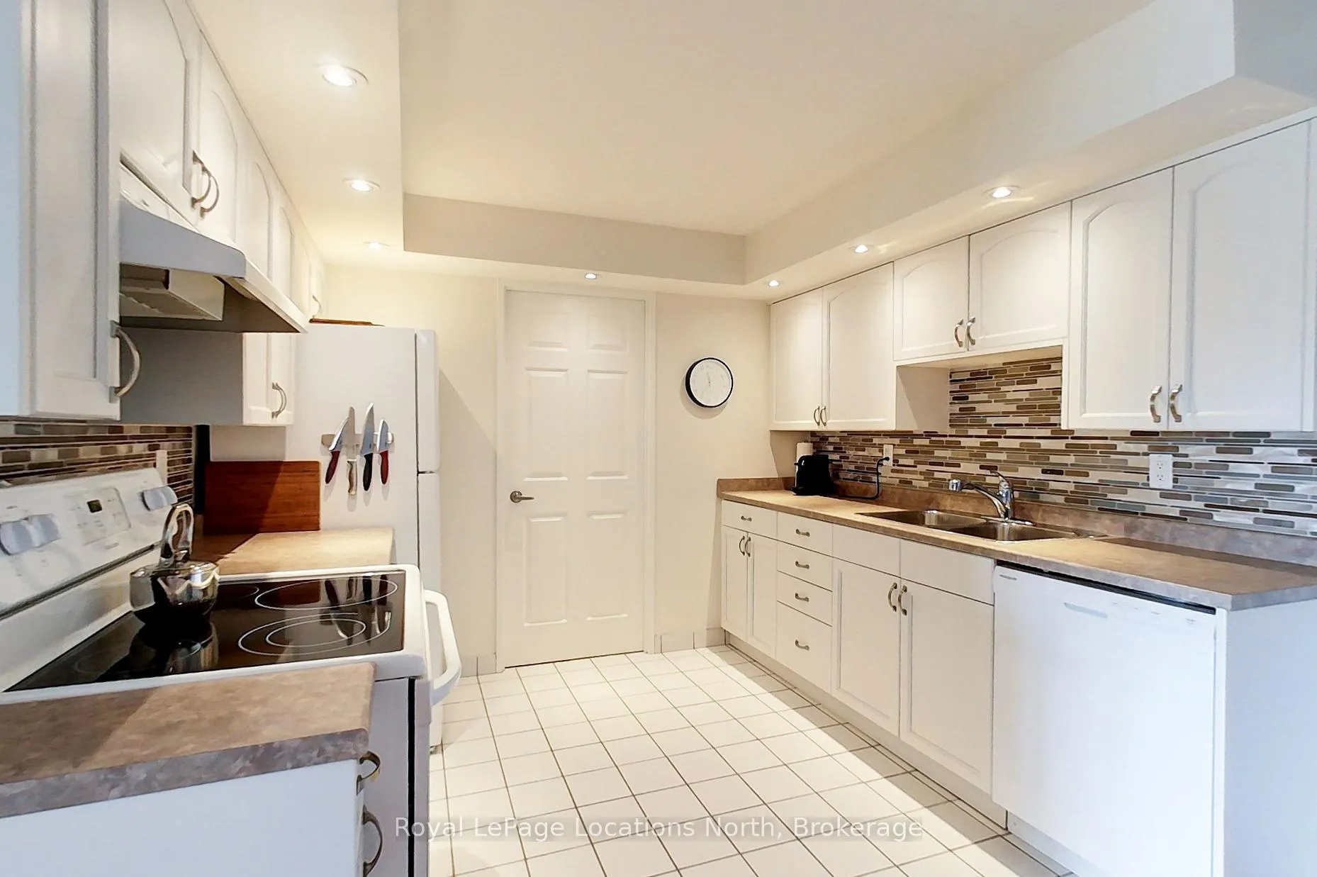 Photo 13 of Unit 307, 172 Eighth Street, Collingwood — HOMEH