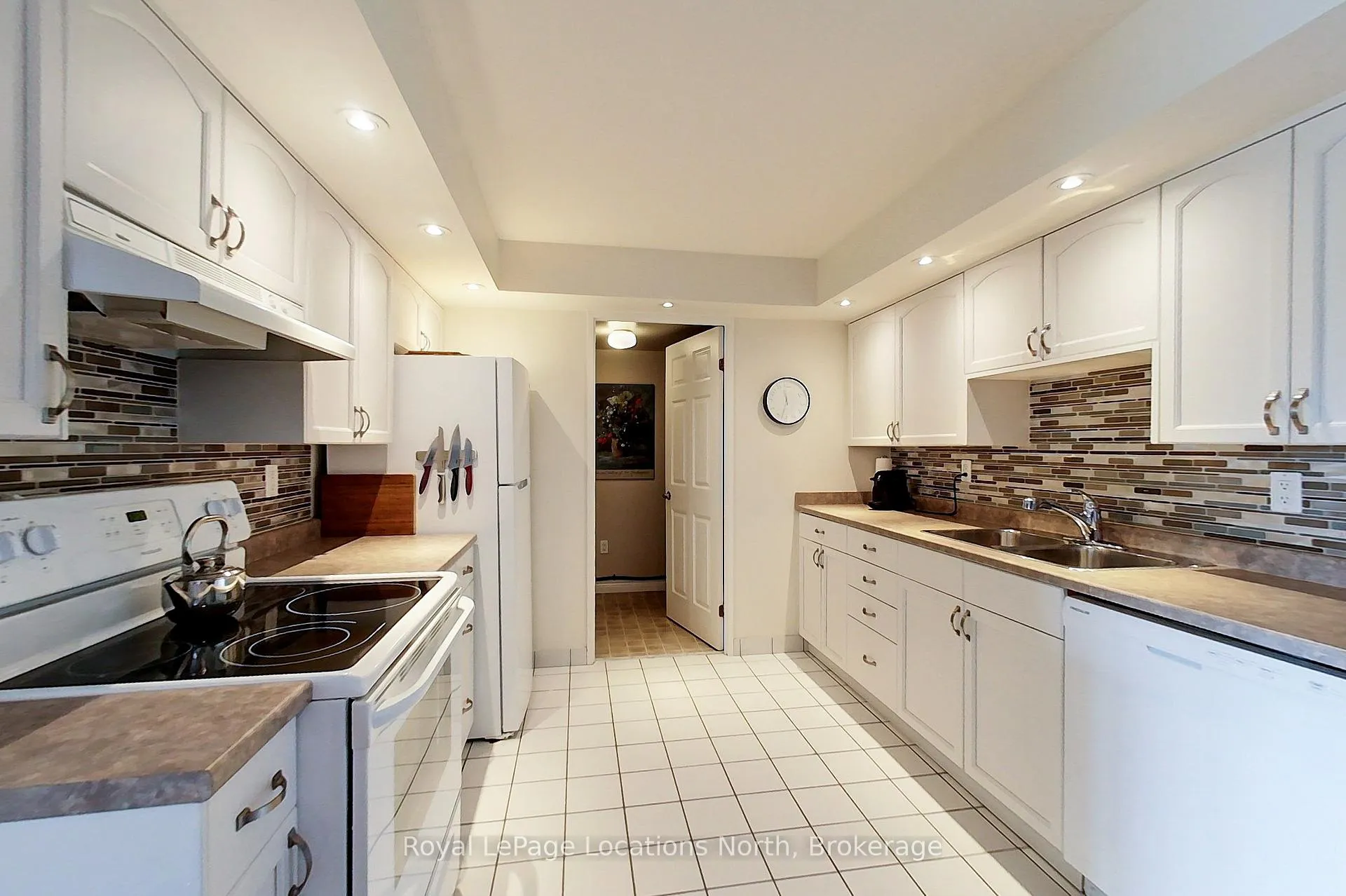 Photo 14 of Unit 307, 172 Eighth Street, Collingwood — HOMEH