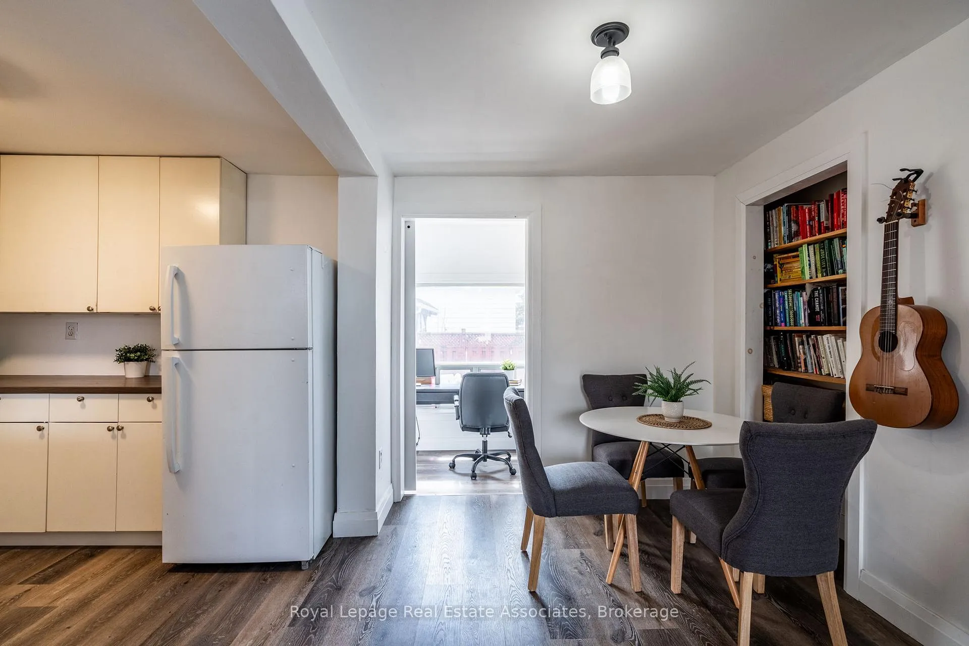 Photo 17 of 28 Edinburgh Avenue, Hamilton, Crown Point — HOMEH