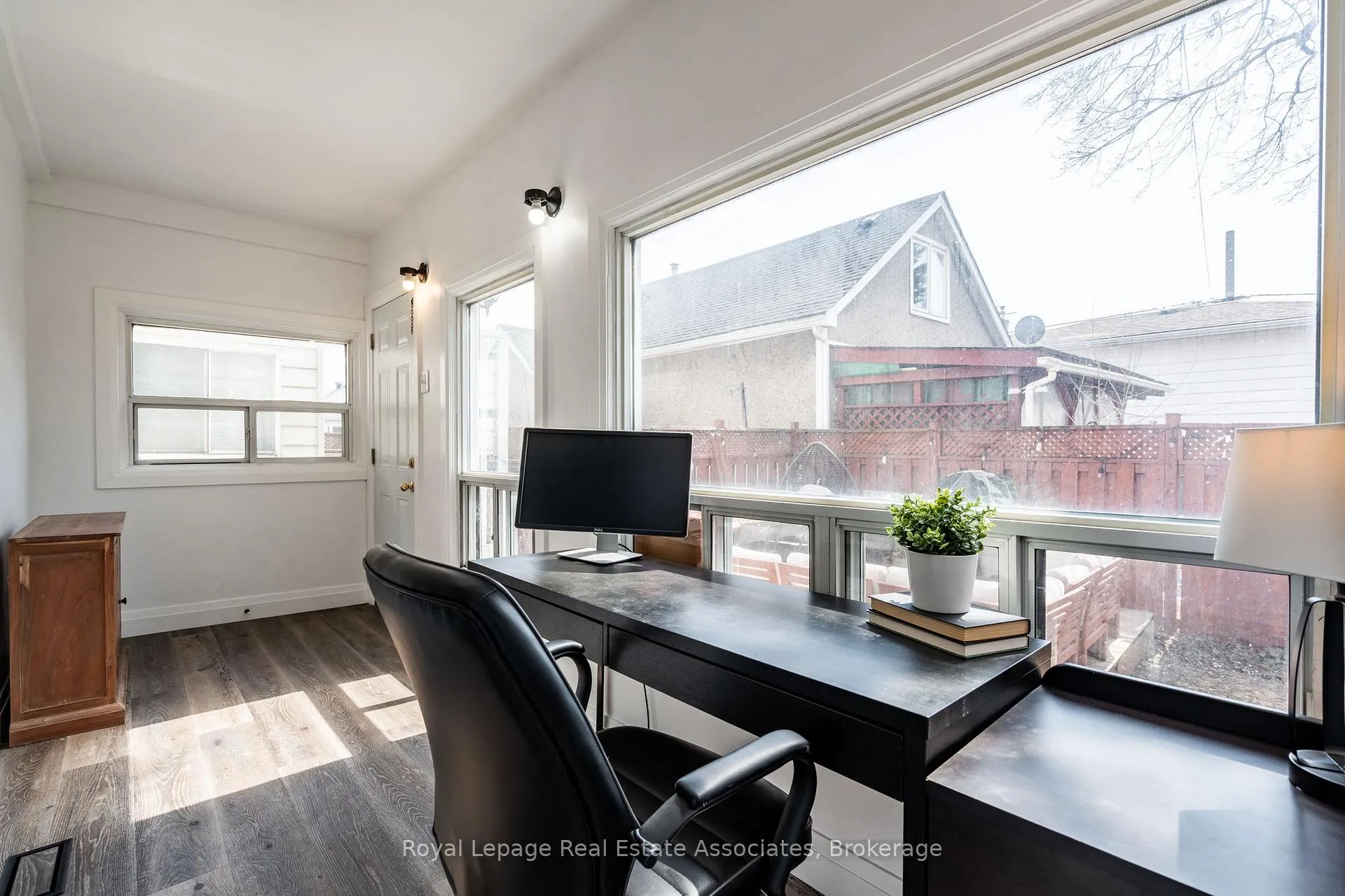 Photo 18 of 28 Edinburgh Avenue, Hamilton, Crown Point — HOMEH