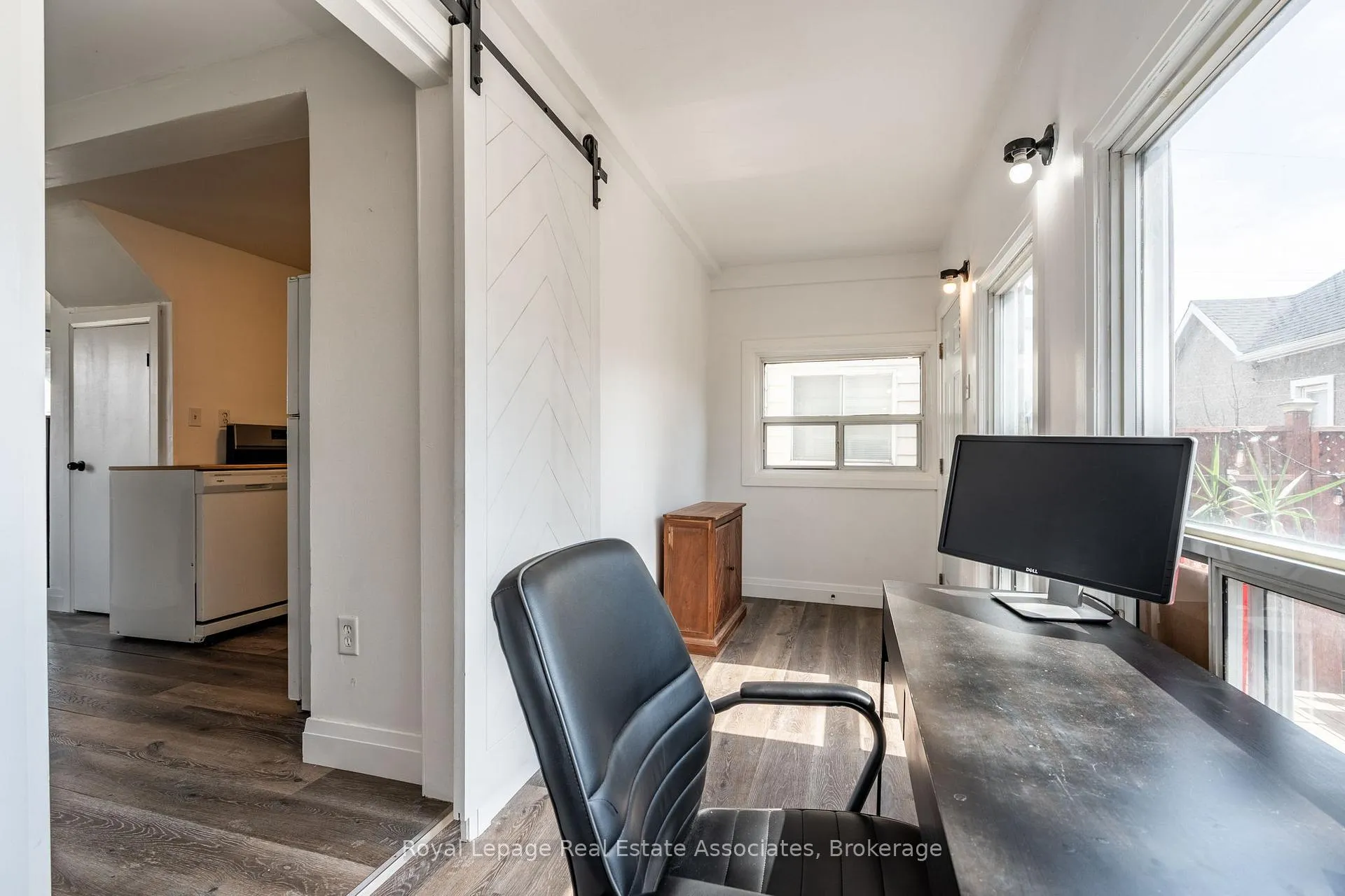 Photo 20 of 28 Edinburgh Avenue, Hamilton, Crown Point — HOMEH