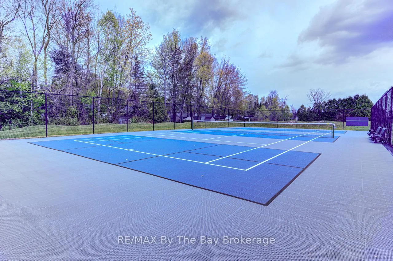 Photo 25 of Unit 173, 85 Theme Park Drive, Wasaga Beach — HOMEH